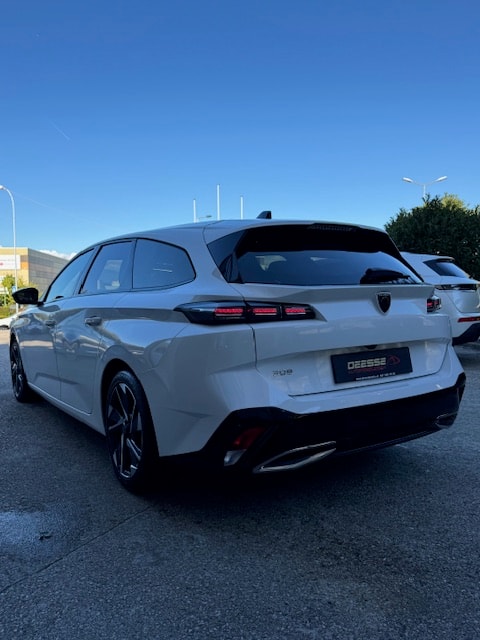 PEUGEOT 308 SW 1.5 BlueHDI Allure Pack EAT8-showroom-element-3