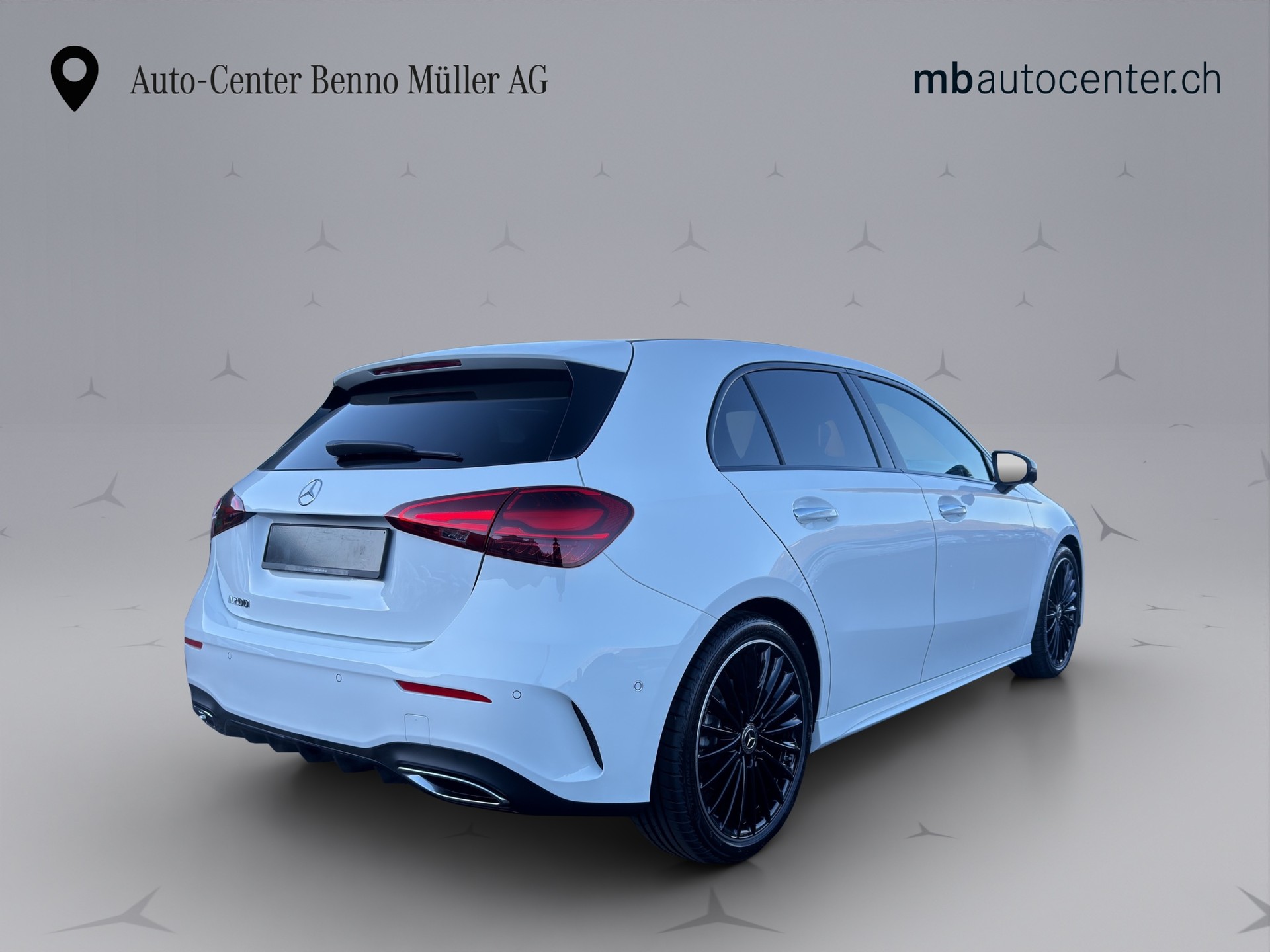 MERCEDES-BENZ A-Klasse W177 A 200 Night Star AMG Line-image-4