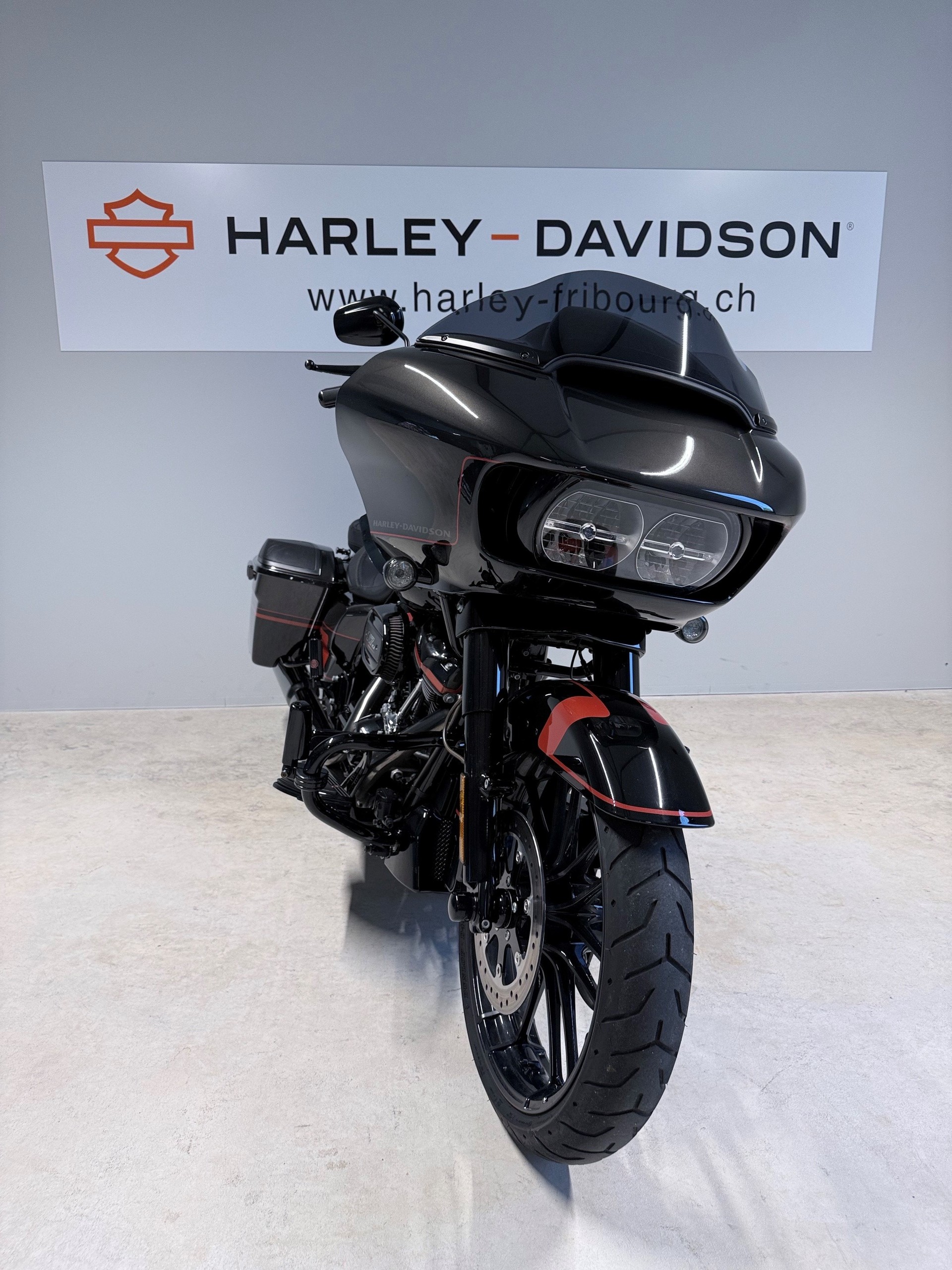 HARLEY-DAVIDSON FLTRXSE Road Glide Special 117 CVO-image-1