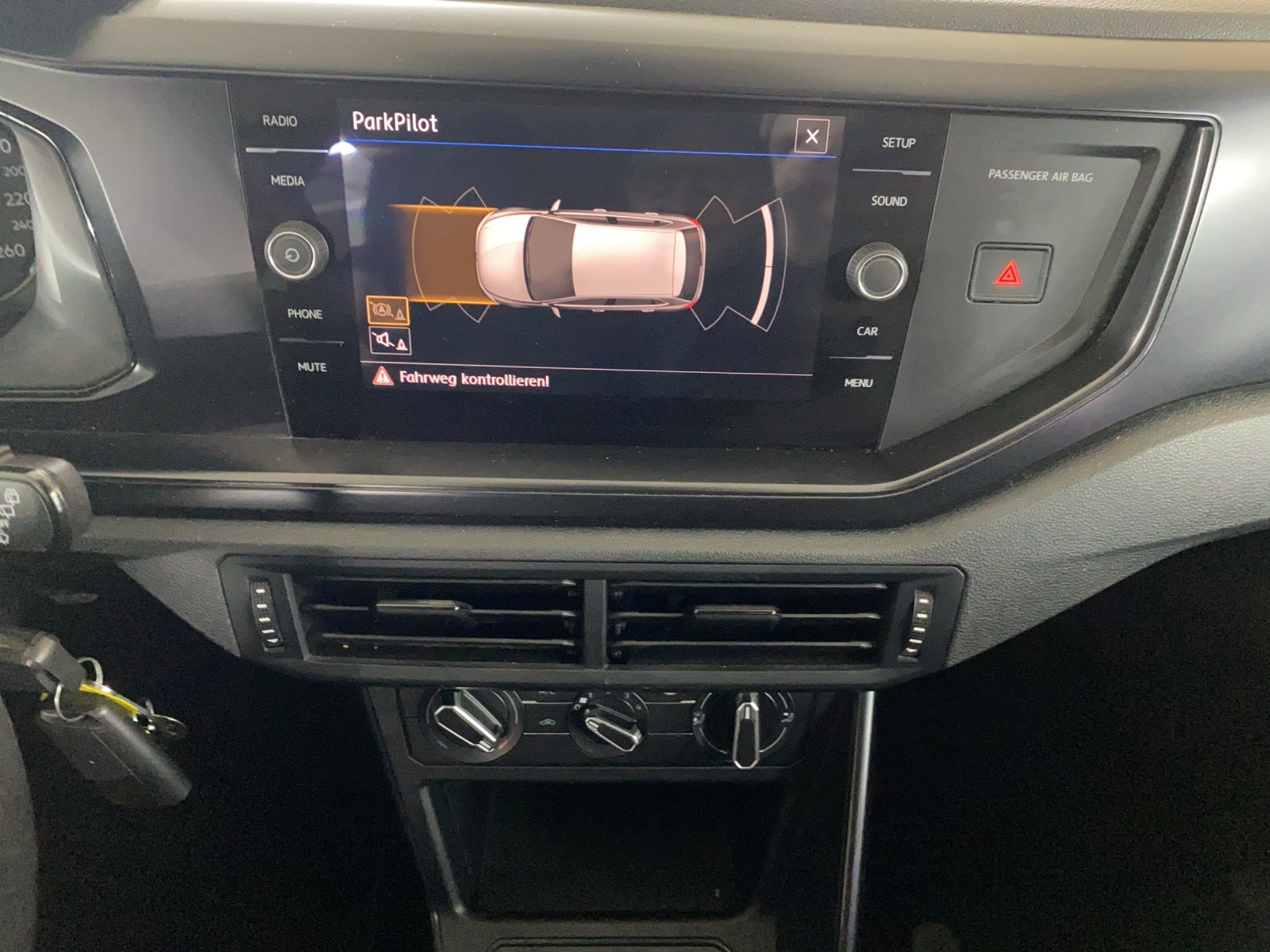 VW Polo 1.0 BMT Trendline-image-10