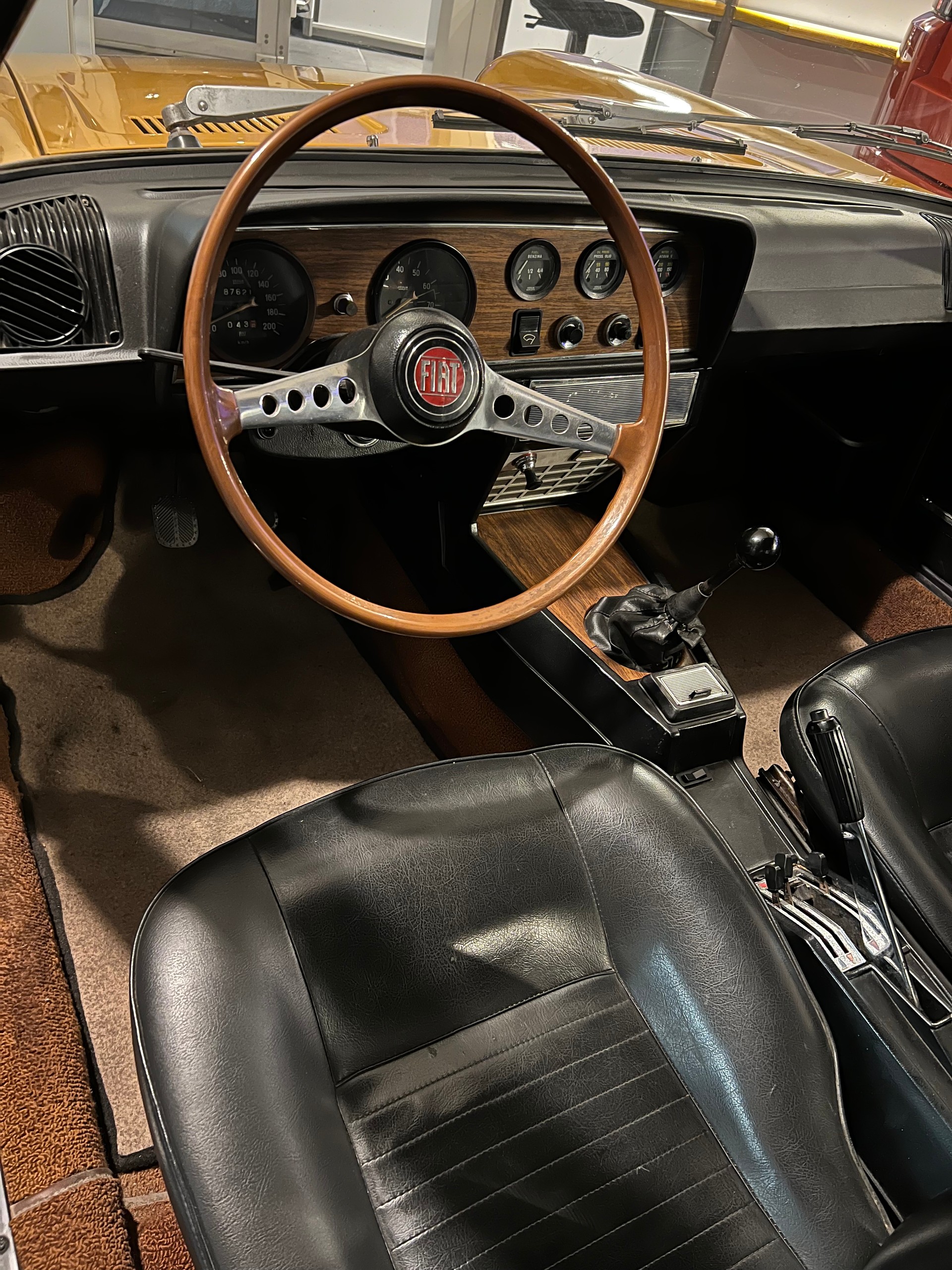 FIAT Sport coupé 1400-image-4