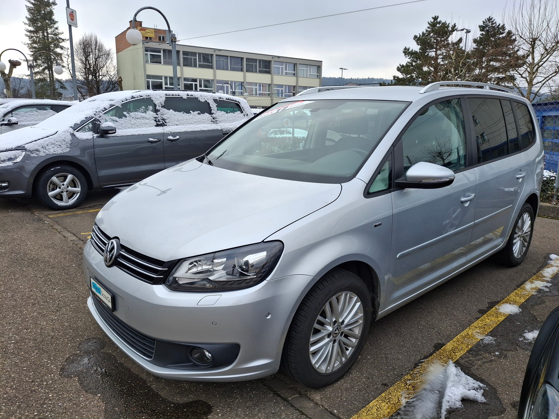 VW Touran 1.4 TSI Cup DSG-image-6