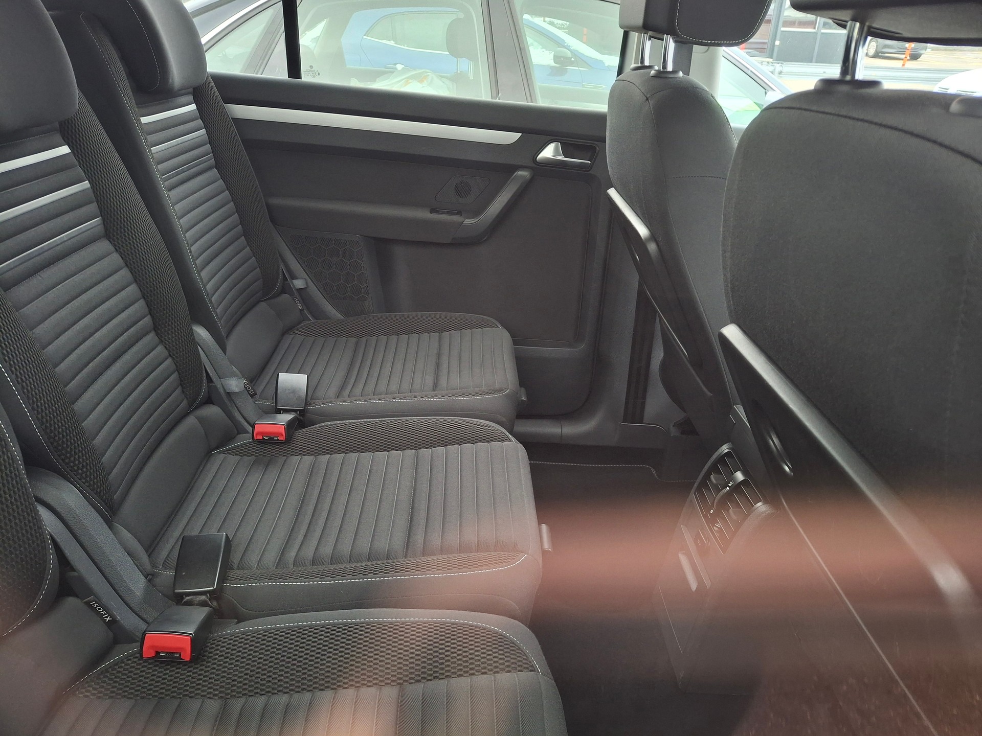 VW Touran 1.4 TSI Cup DSG-image-7