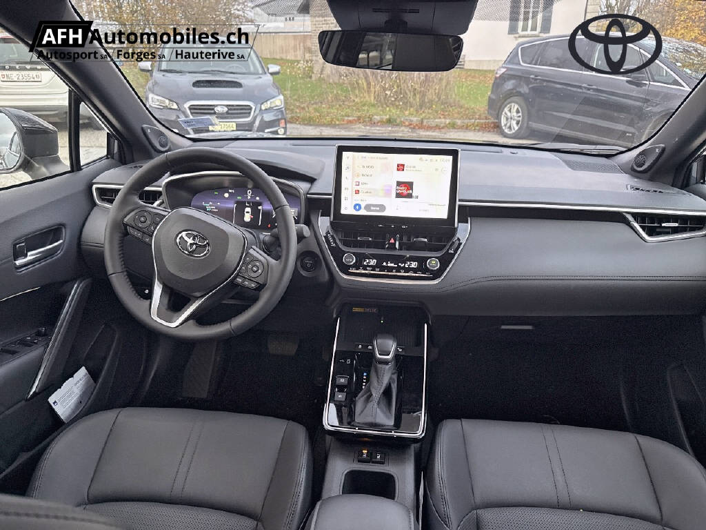 TOYOTA Corolla Cross 2.0 HSD Premium AWD-i-image-8