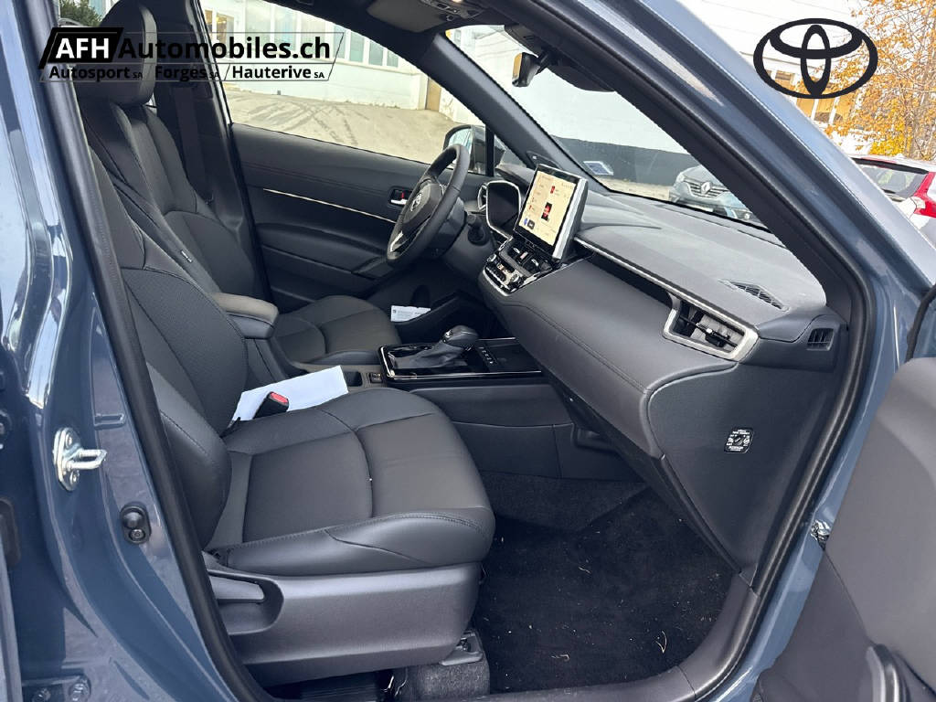 TOYOTA Corolla Cross 2.0 HSD Premium AWD-i-image-12