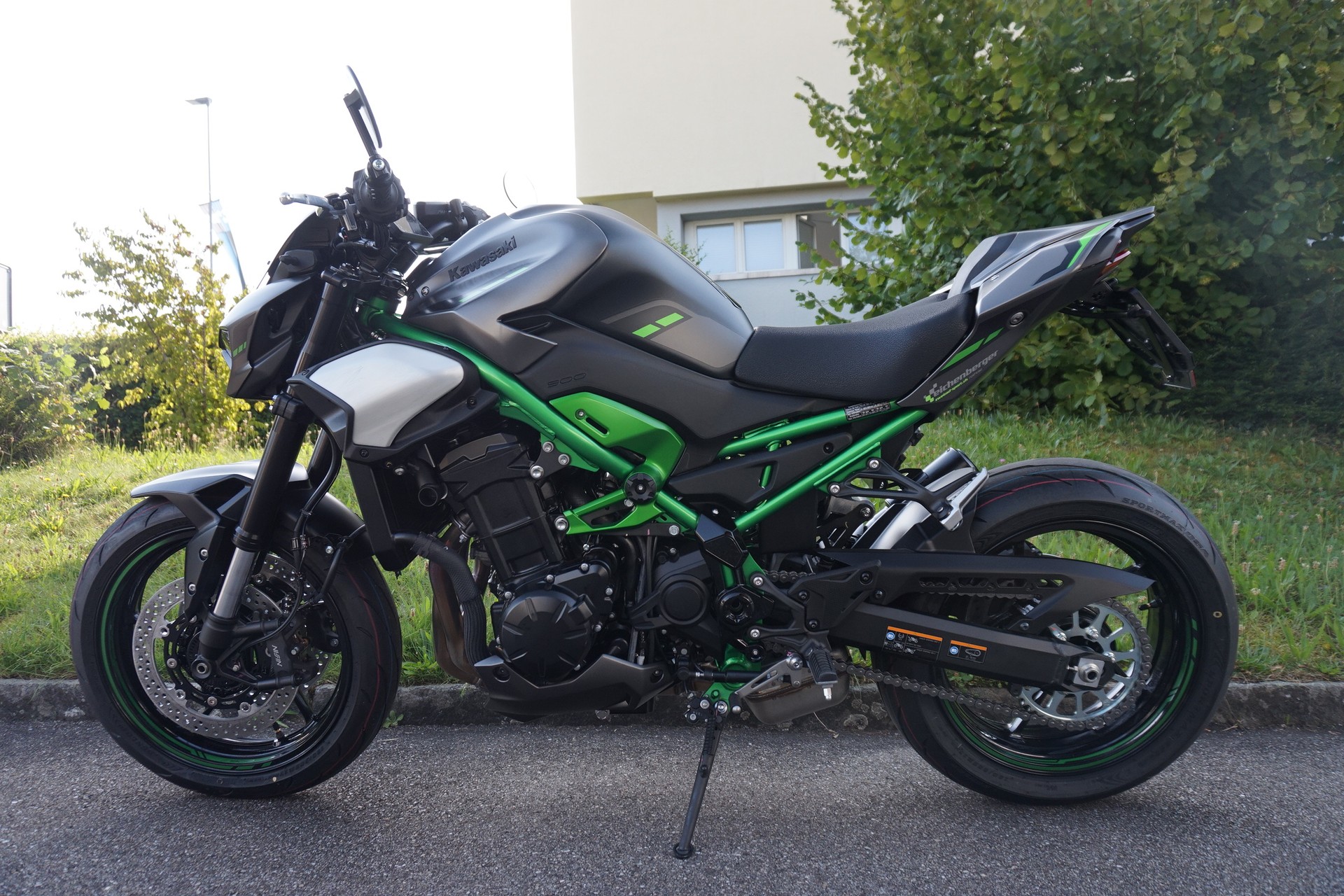 KAWASAKI Z 900 ABS (A2) (35kW) Leovinci LV Corsa S Full Black Edition Auspuff-image-7
