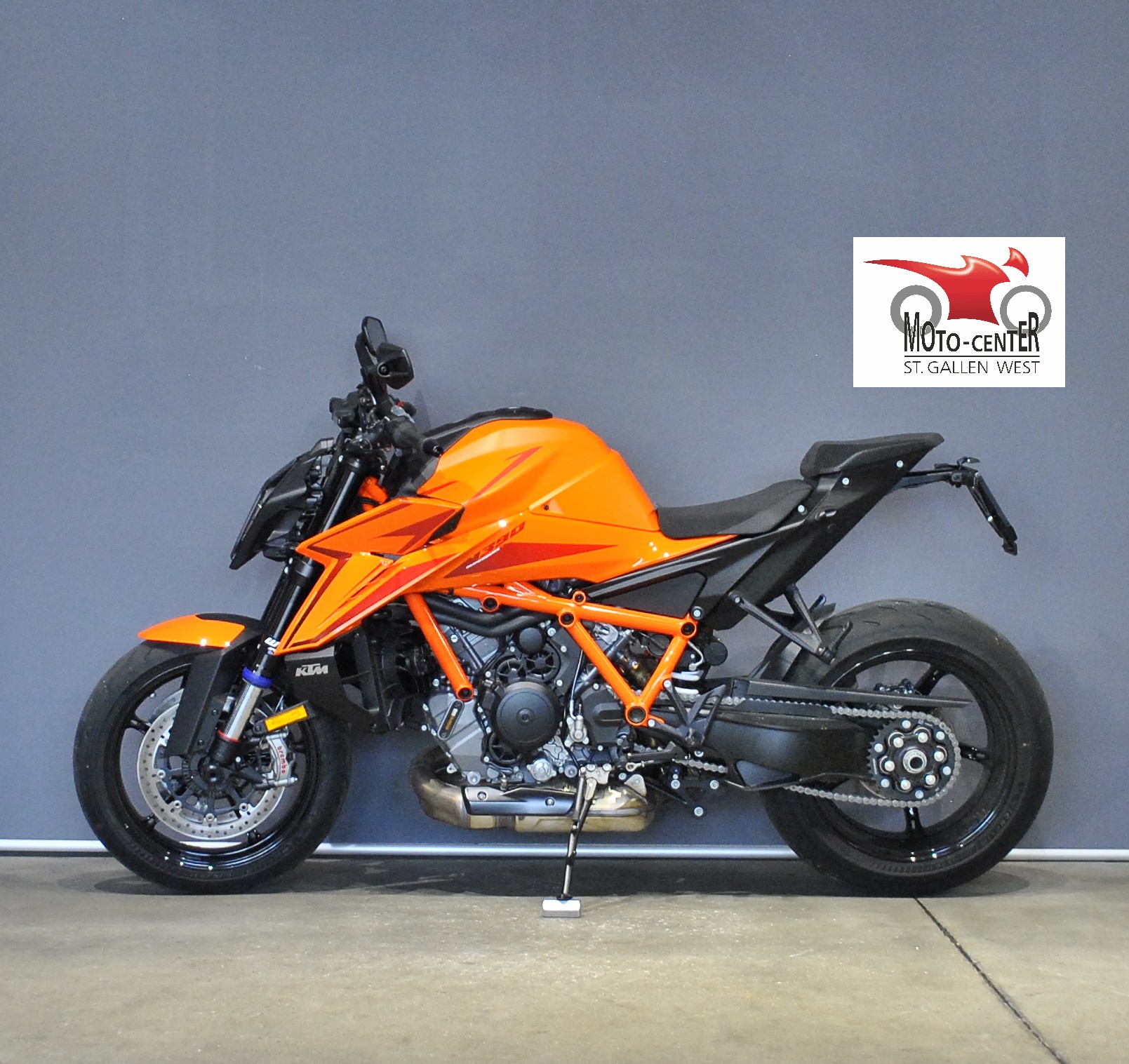 KTM 1390 Super Duke R EVO-image-2