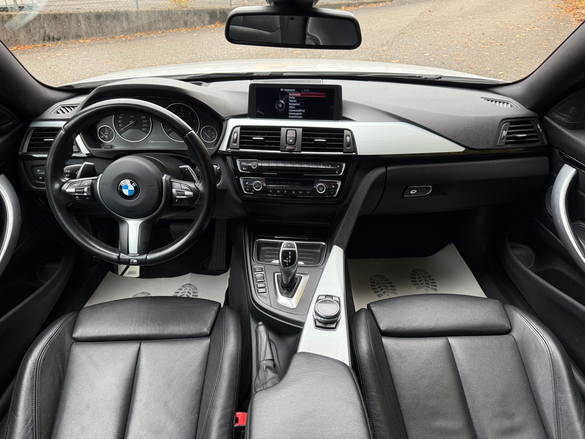 BMW 435d Coupé xDrive Sport Line Steptronic-image-5
