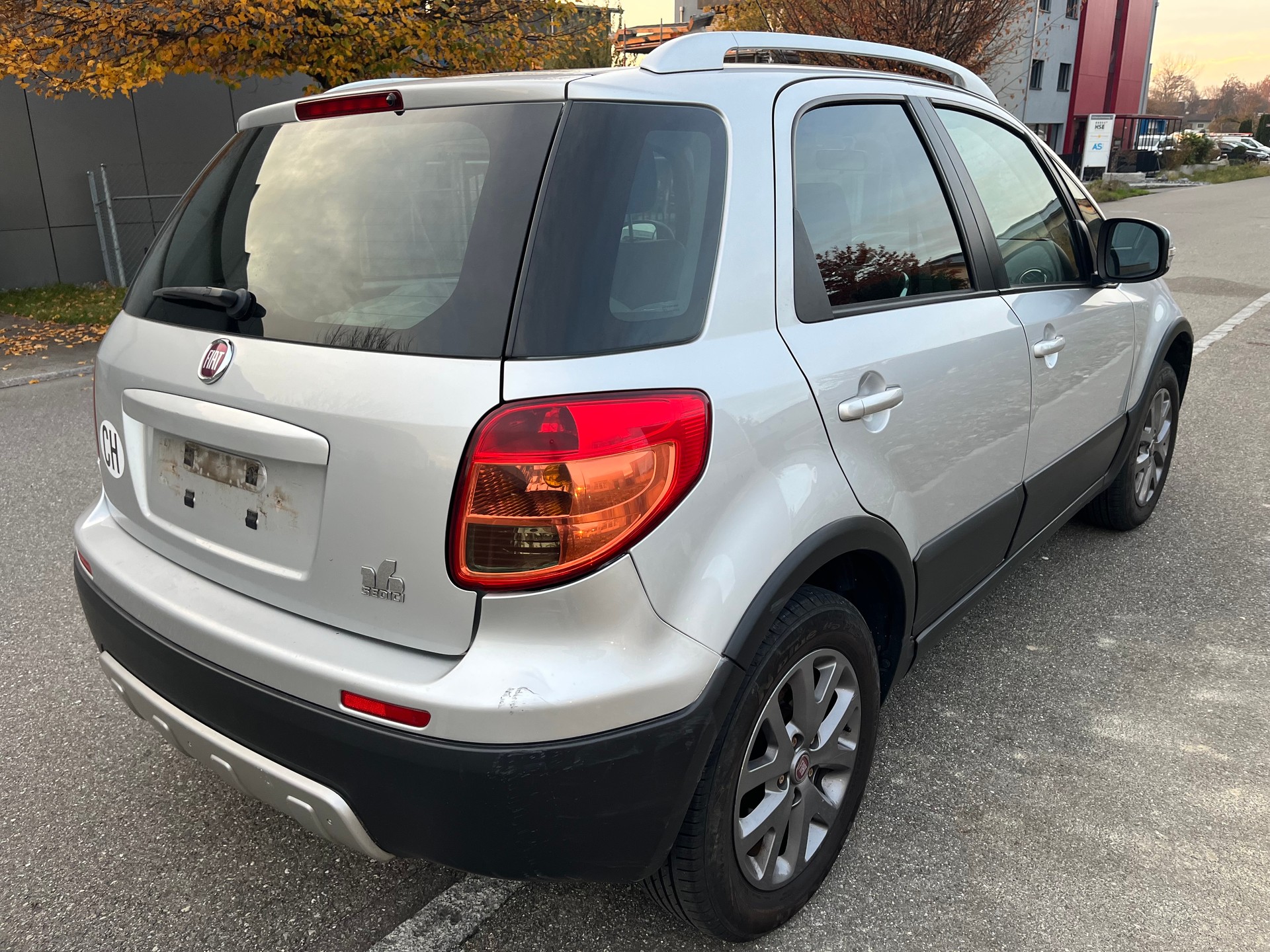 FIAT Sedici 1.6 4WD Emotion-image-5