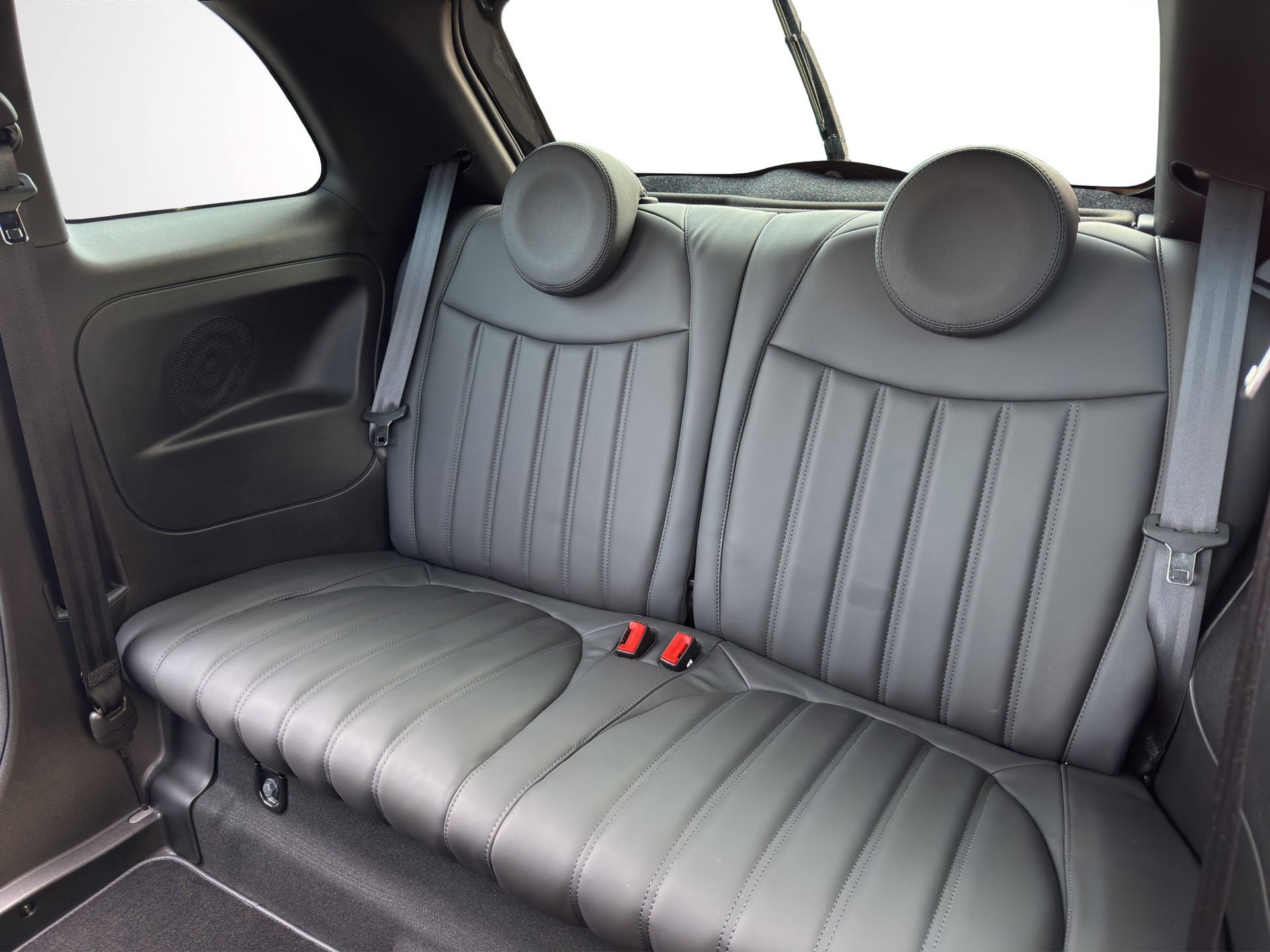 FIAT 595 1.4 16V Turbo Abarth Turismo-image-15