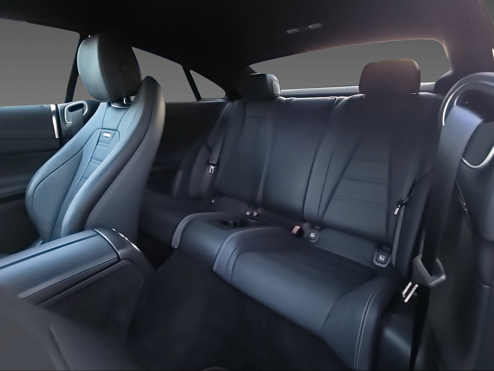 MERCEDES-BENZ E 53 4Matic Coupé-image-10