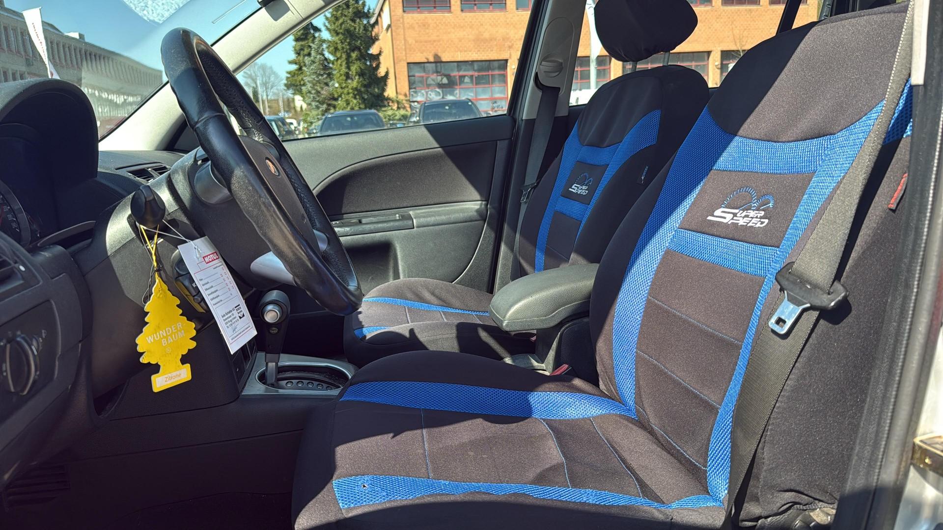 FORD Mondeo 2.0i 16V Trend-image-11