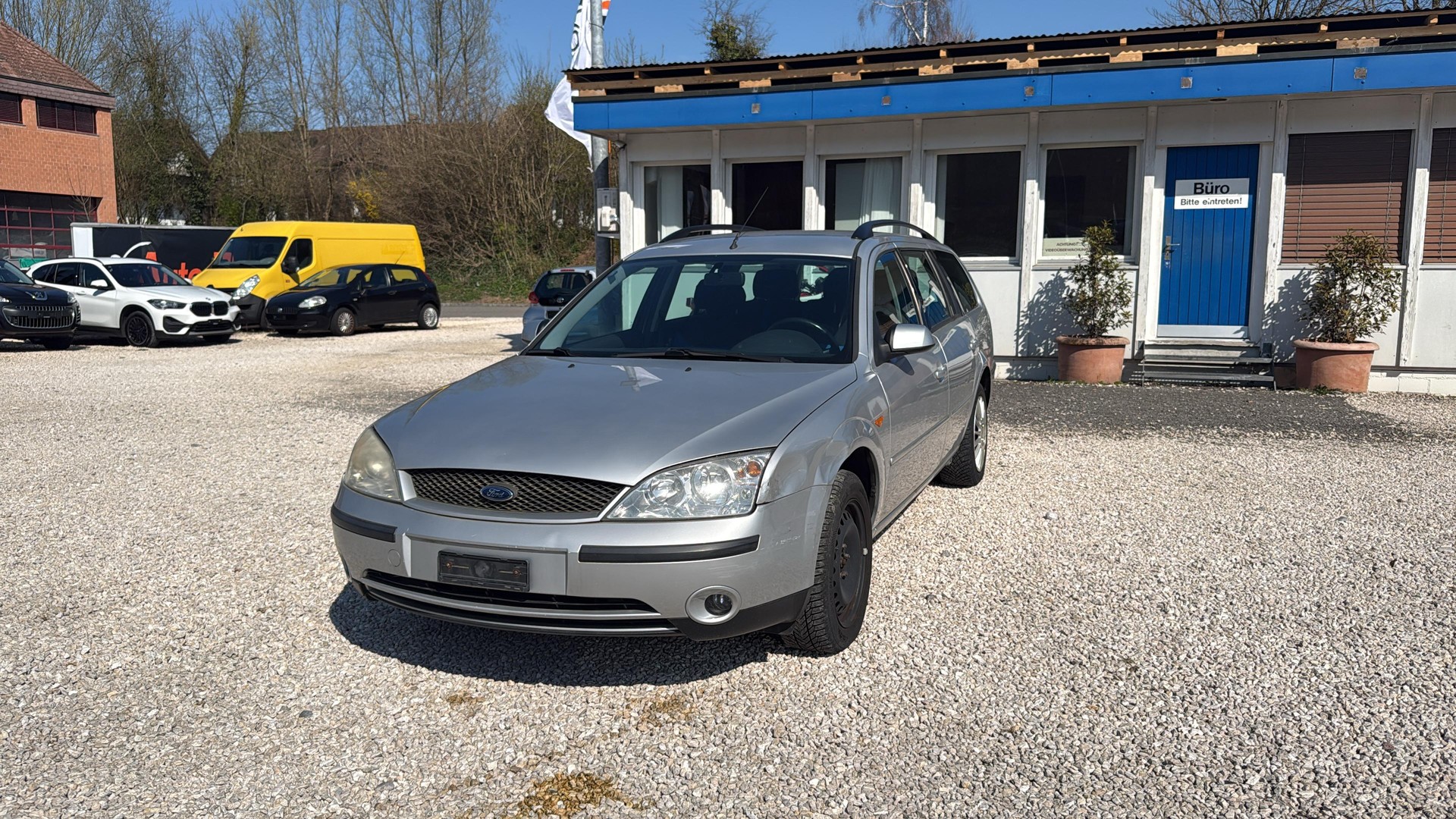 FORD Mondeo 2.0i 16V Trend-image-1