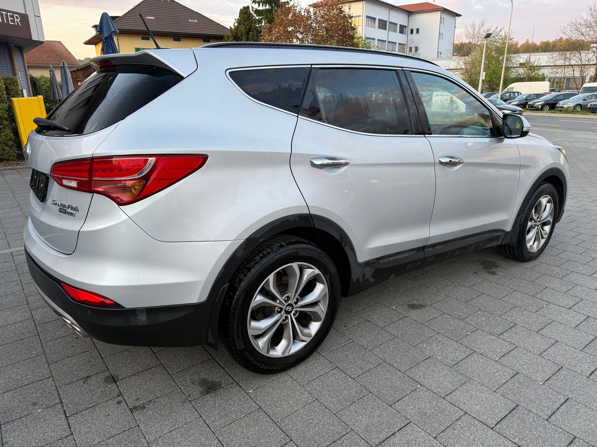 HYUNDAI Santa Fe 2.2 CRDI Vertex 4WD Automatic-image-4