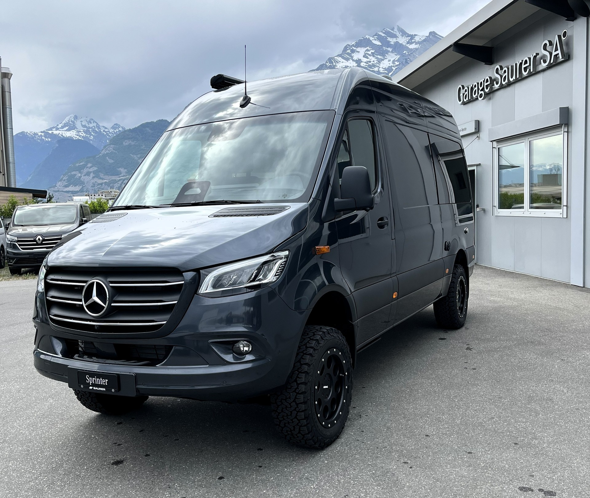 MERCEDES-BENZ 419 CDI 4X4 Innova Roadtrip-showroom-element-1