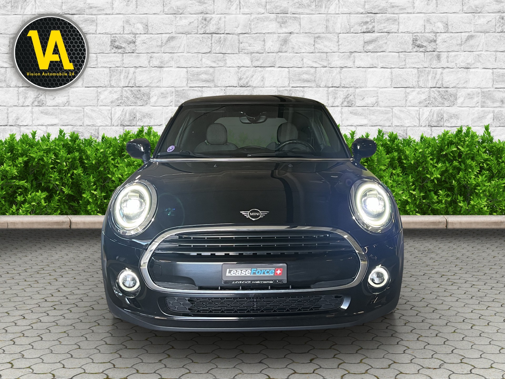 MINI Cooper Steptronic DKG-showroom-element-2