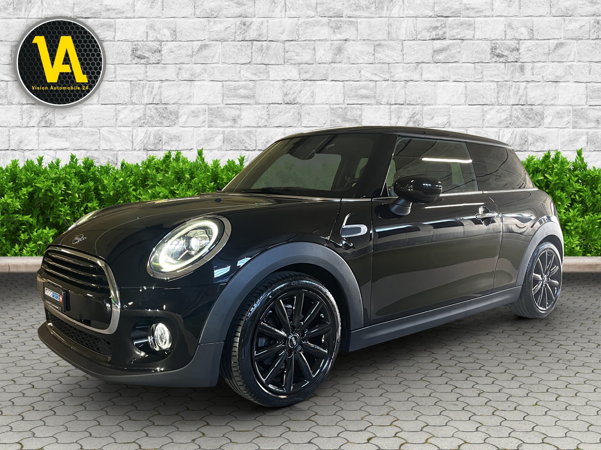 MINI Cooper Steptronic DKG-showroom-element-1