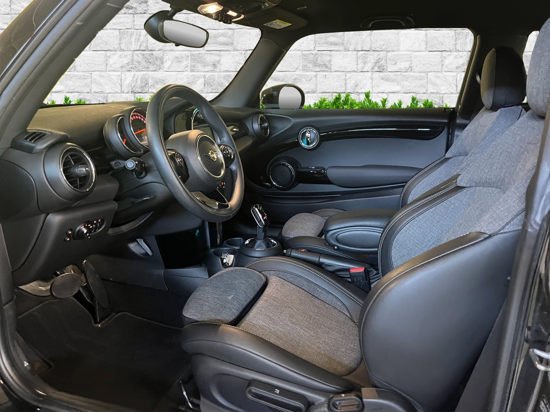 MINI Cooper Steptronic DKG-image-10