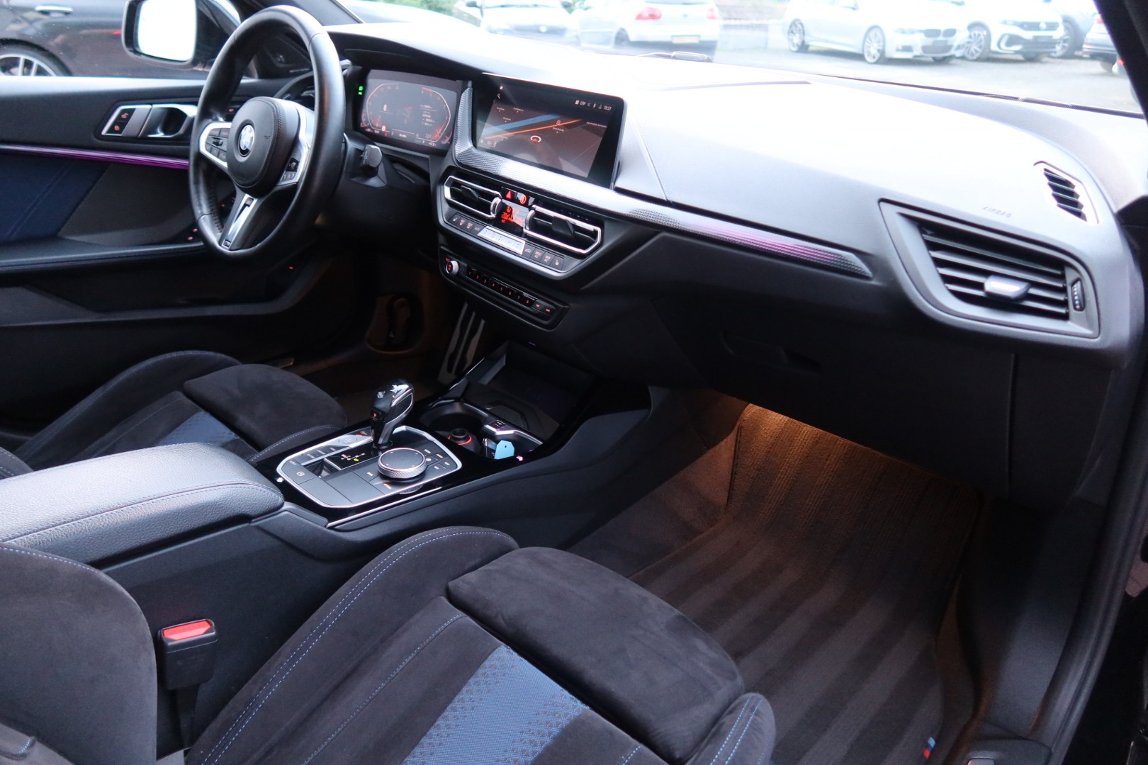 BMW 120d xDrive Steptronic M Sport (CH)-image-11
