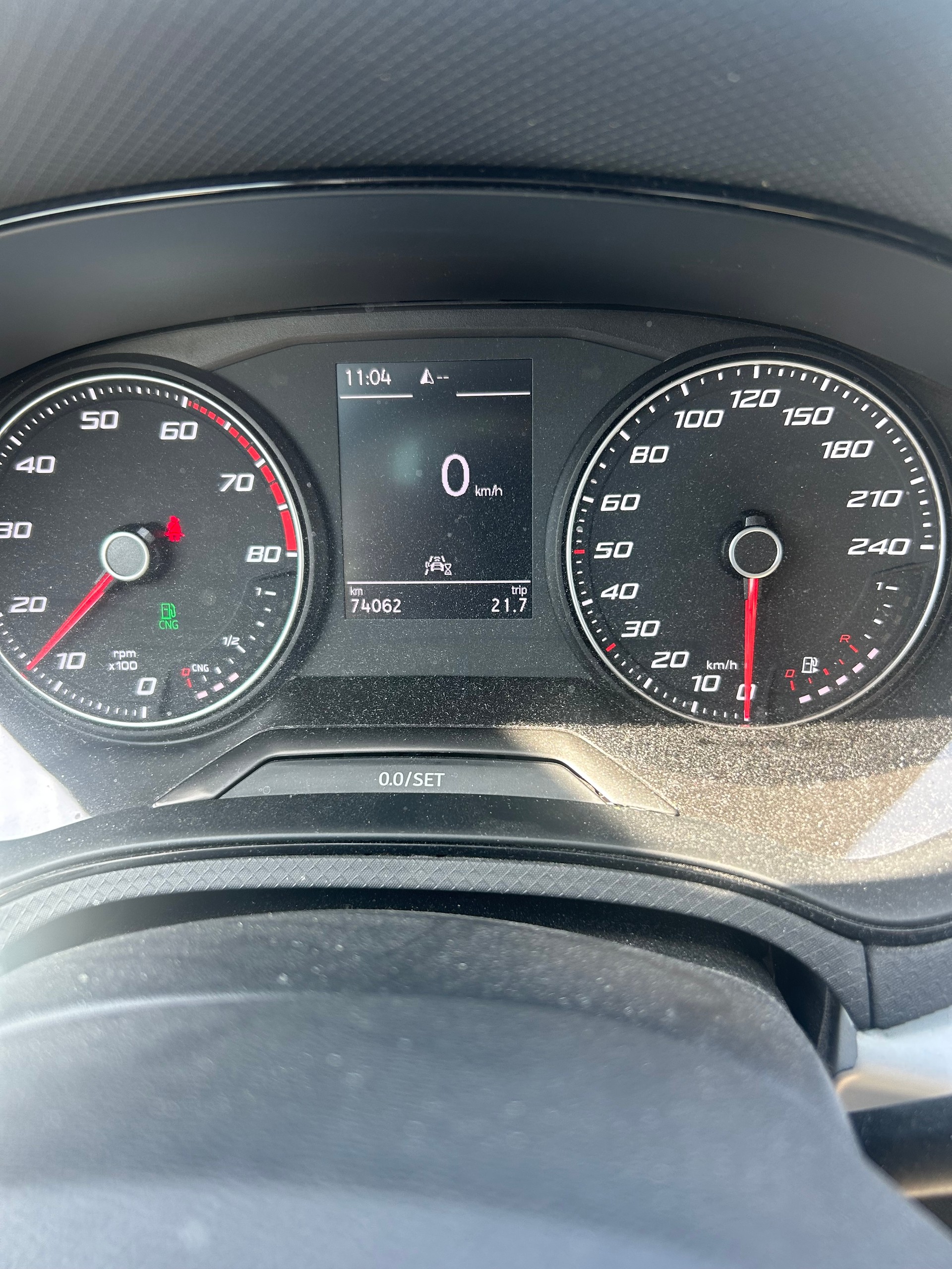 SEAT Arona 1.0 TGI CNG Xperience-showroom-element-1