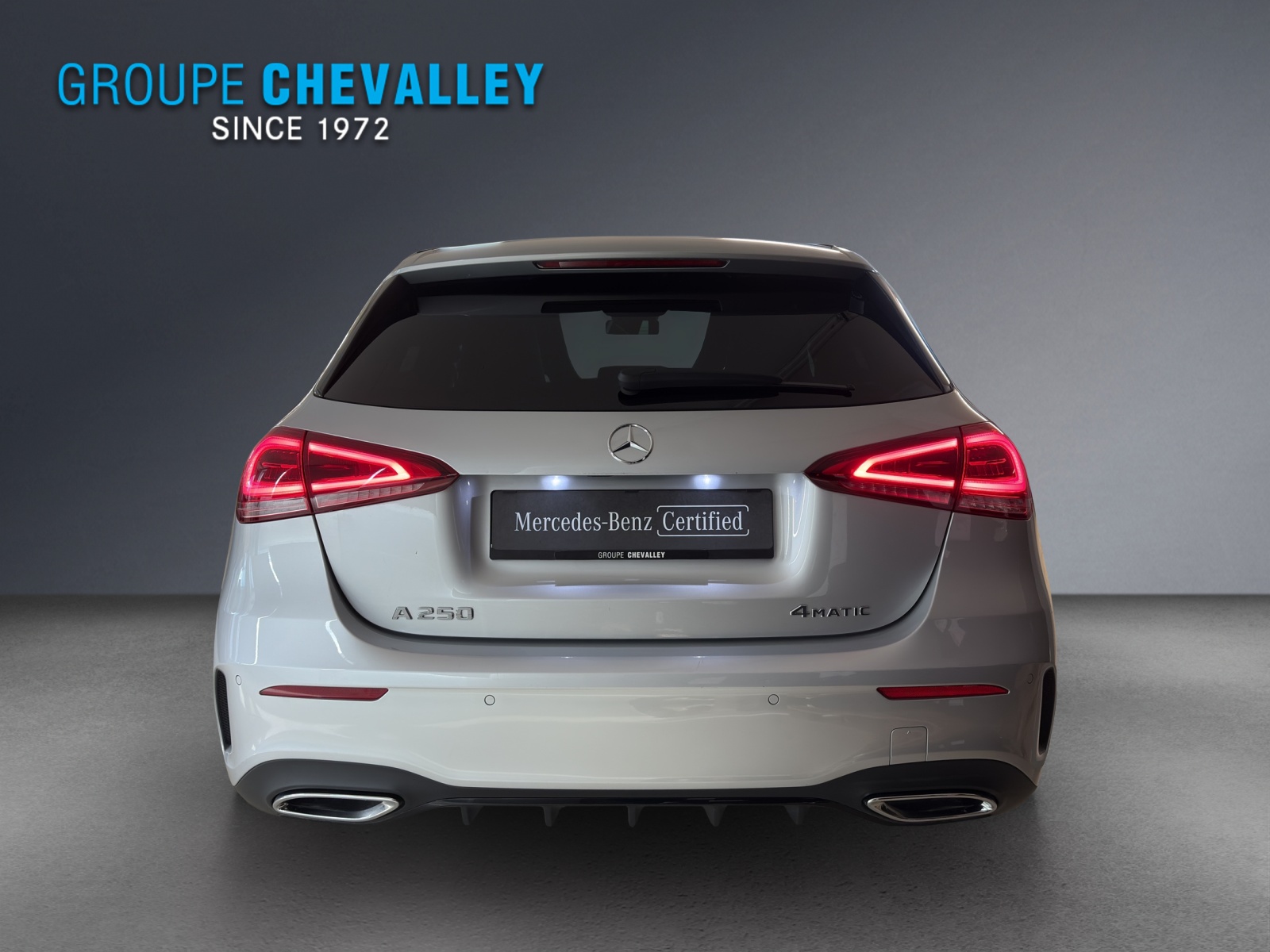 MERCEDES-BENZ A 250 AMG Line 4Matic-image-4