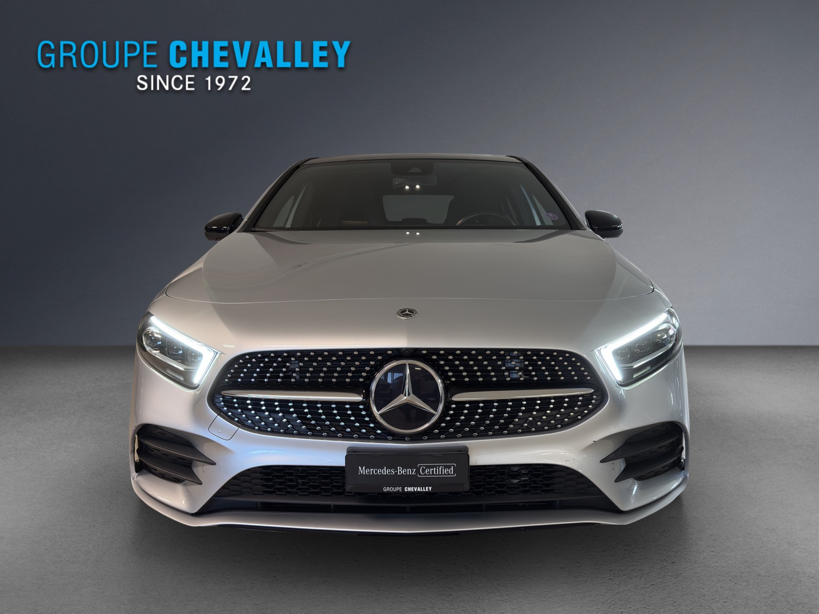MERCEDES-BENZ A 250 AMG Line 4Matic-showroom-element-1