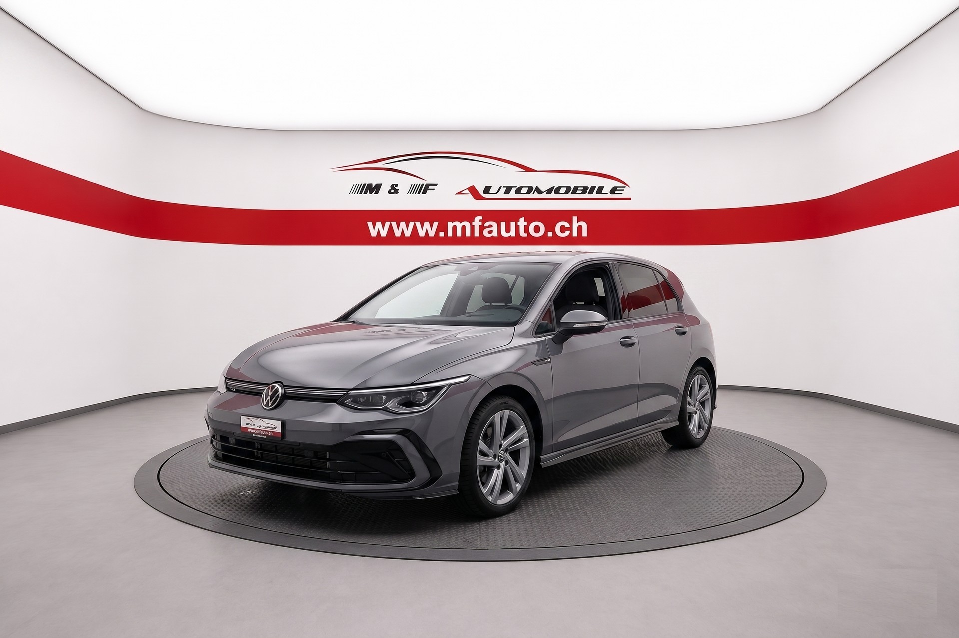 VW Golf VIII 1.5 eTSI Life DSG CH FAHRZEUG-image-0