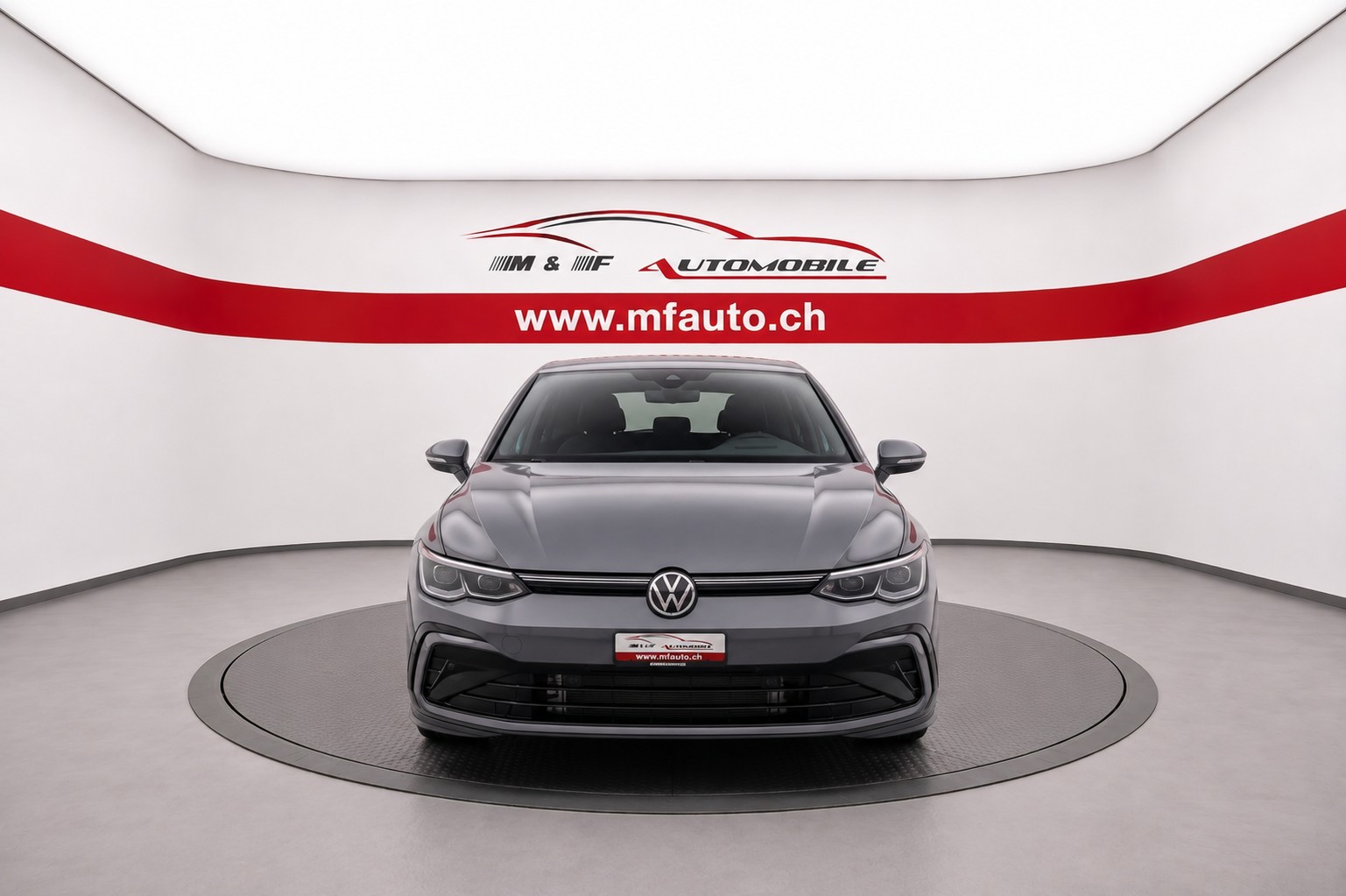 VW Golf VIII 1.5 eTSI Life DSG CH FAHRZEUG-image-2