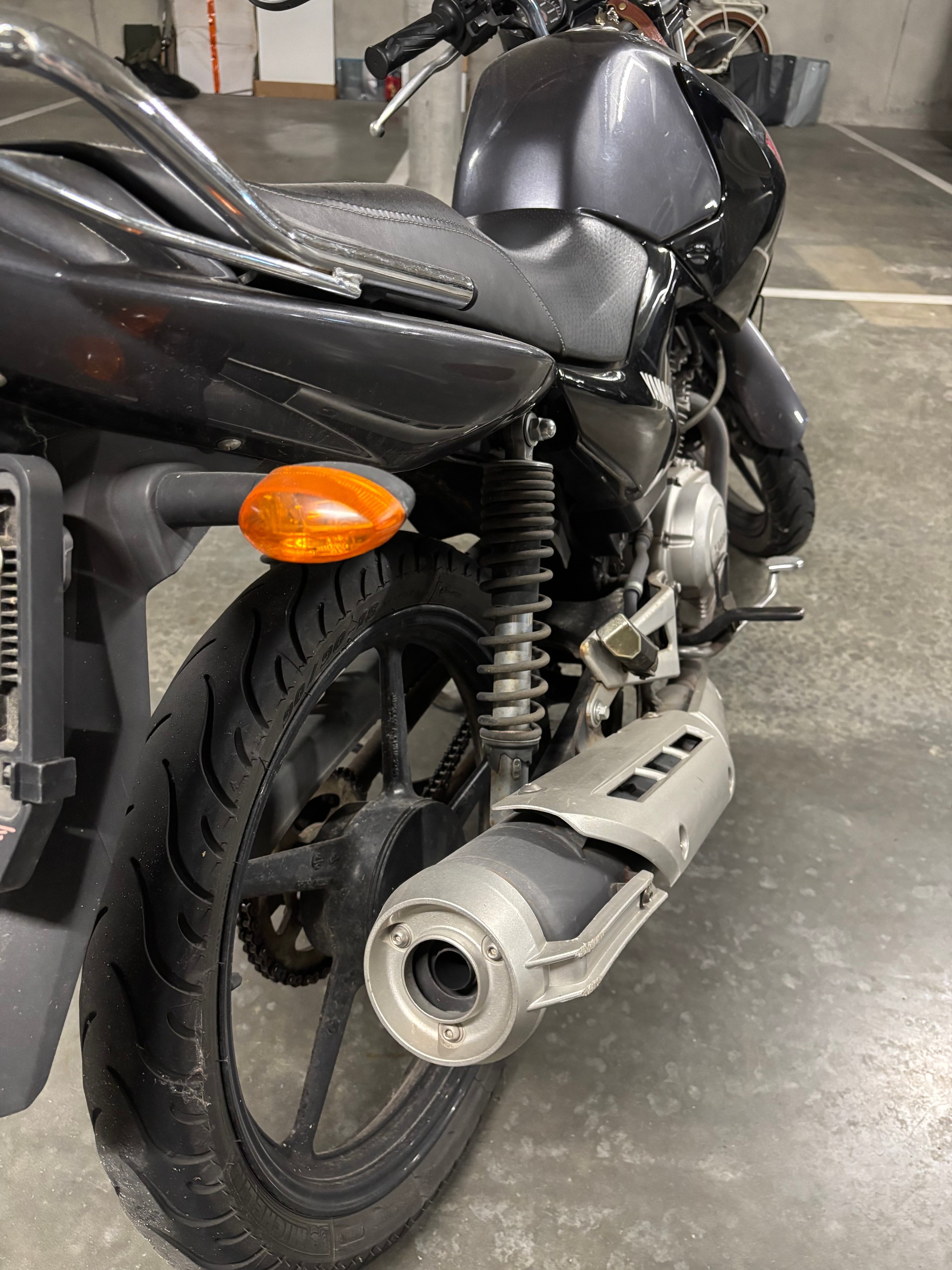 YAMAHA YBR 125-image-3