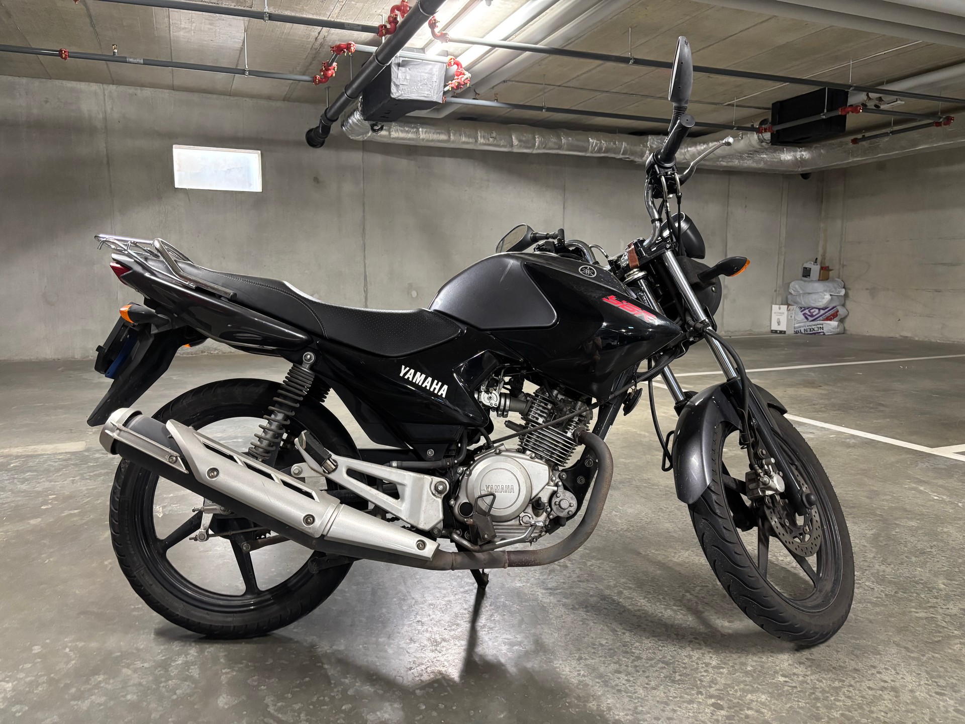 YAMAHA YBR 125-image-1
