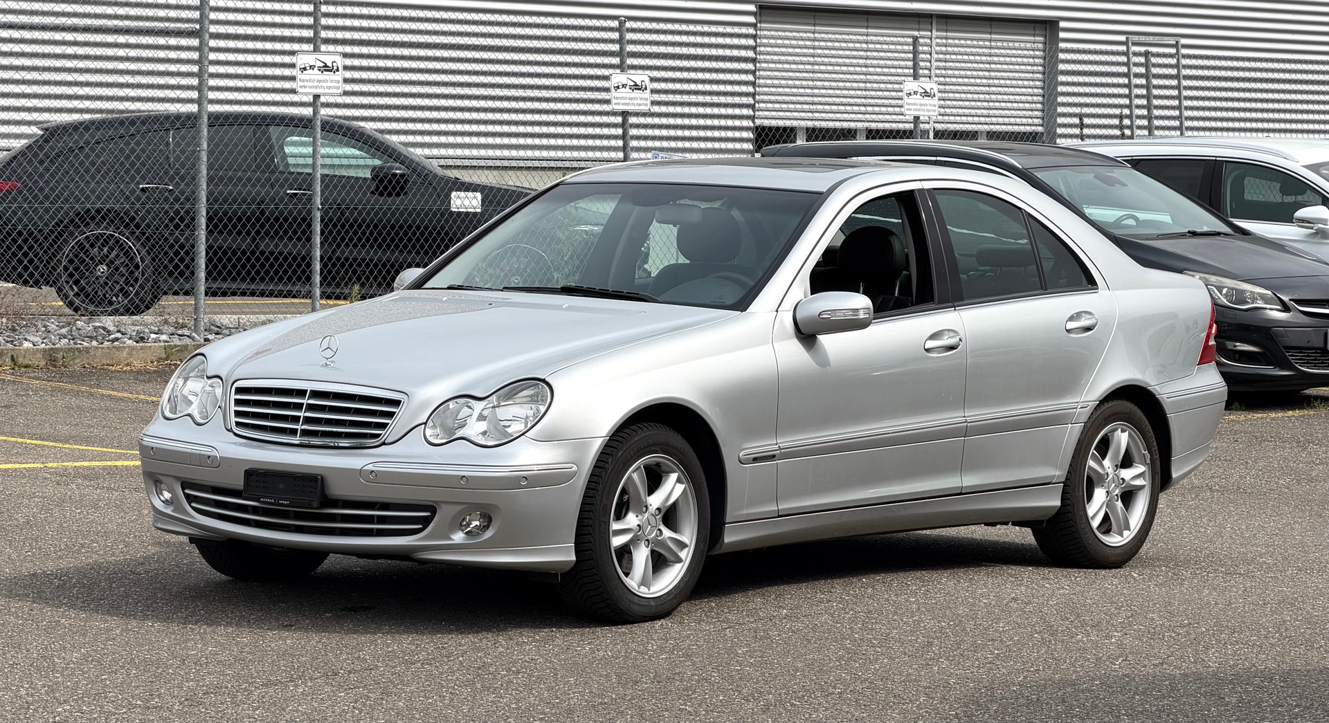 MERCEDES-BENZ C 240 Elégance 4Matic Automatic-image-0