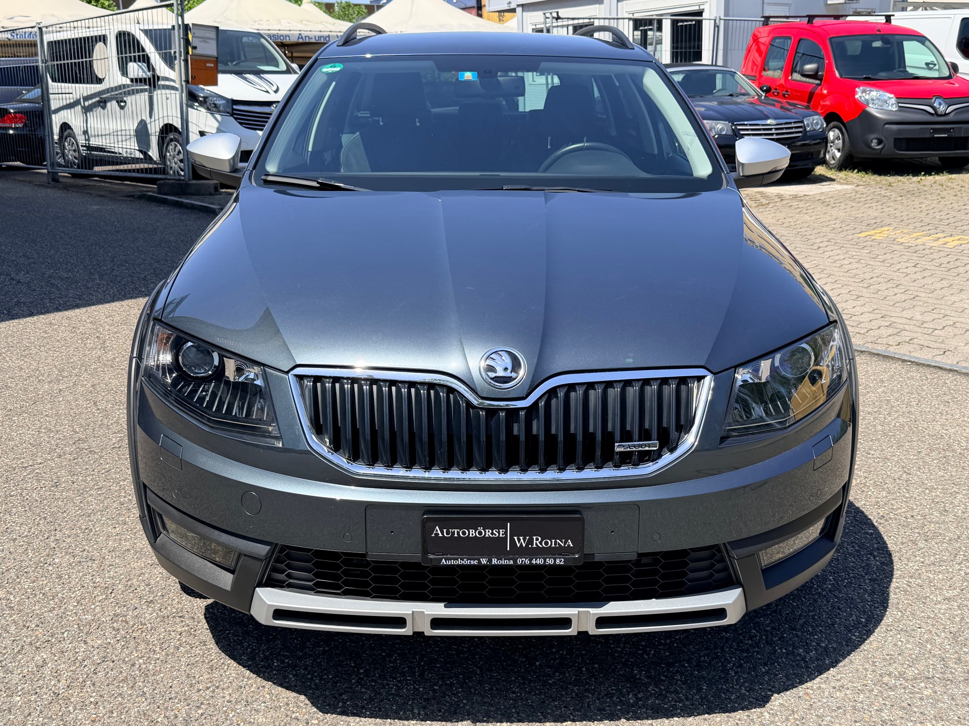 SKODA Octavia Combi 2.0 TDI Scout 4x4 DSG-image-7