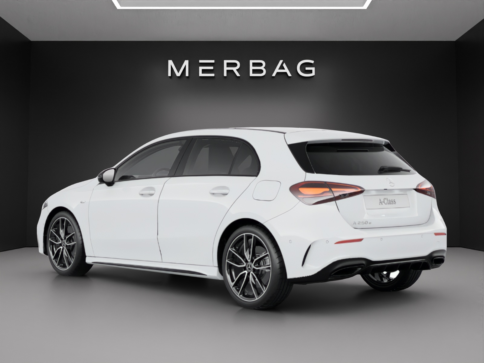 MERCEDES-BENZ A 250 e EQ Star 8G-DCT-image-2