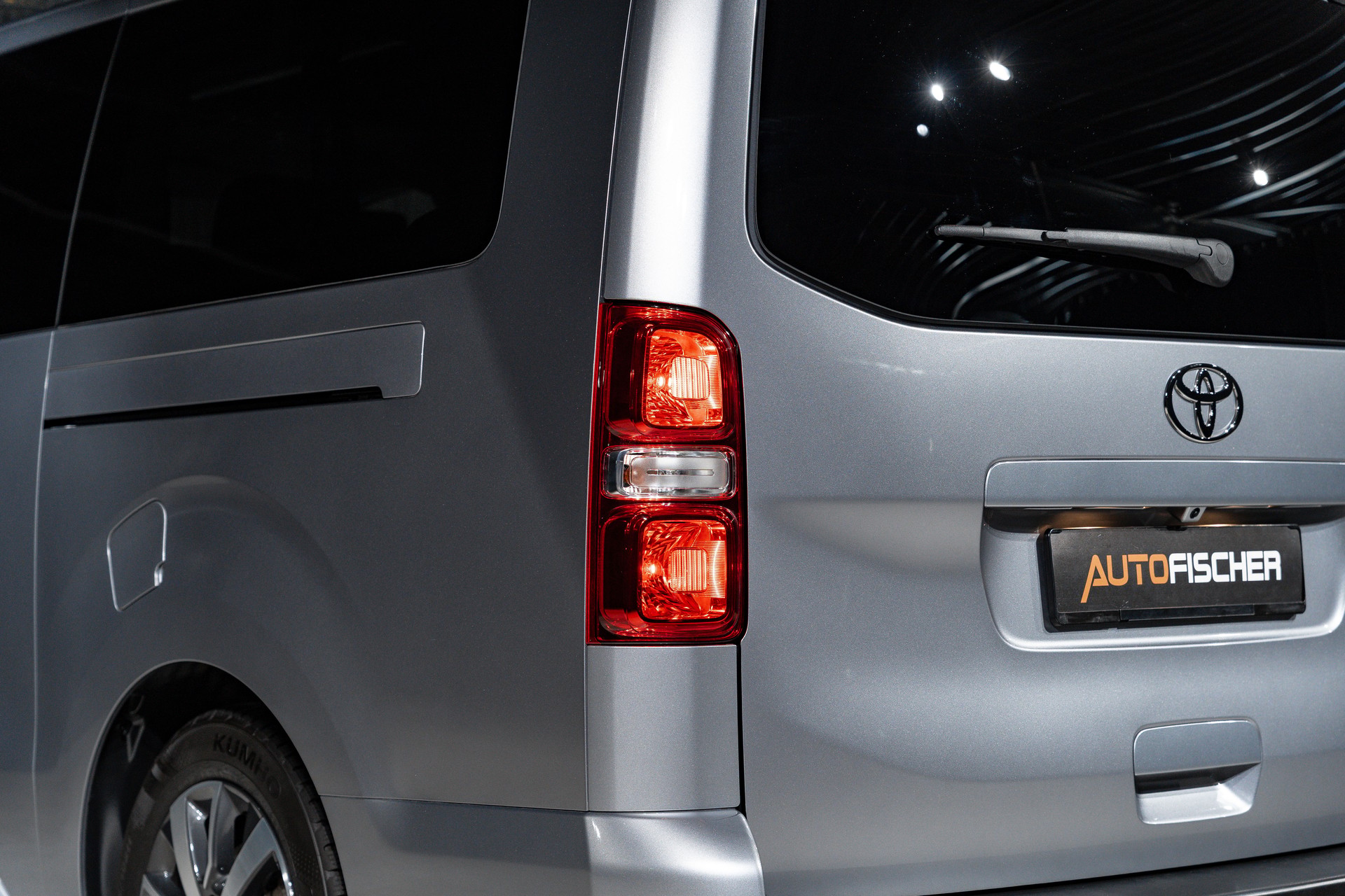 TOYOTA Proace Verso 2.0 D-4D Lounge Lang *VOLLLEDER*-image-25