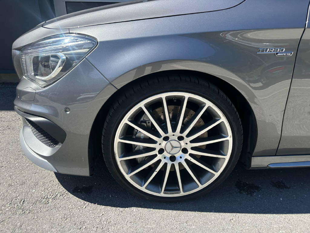 MERCEDES-BENZ CLA 45 AMG 4m Limousine - CH-image-11