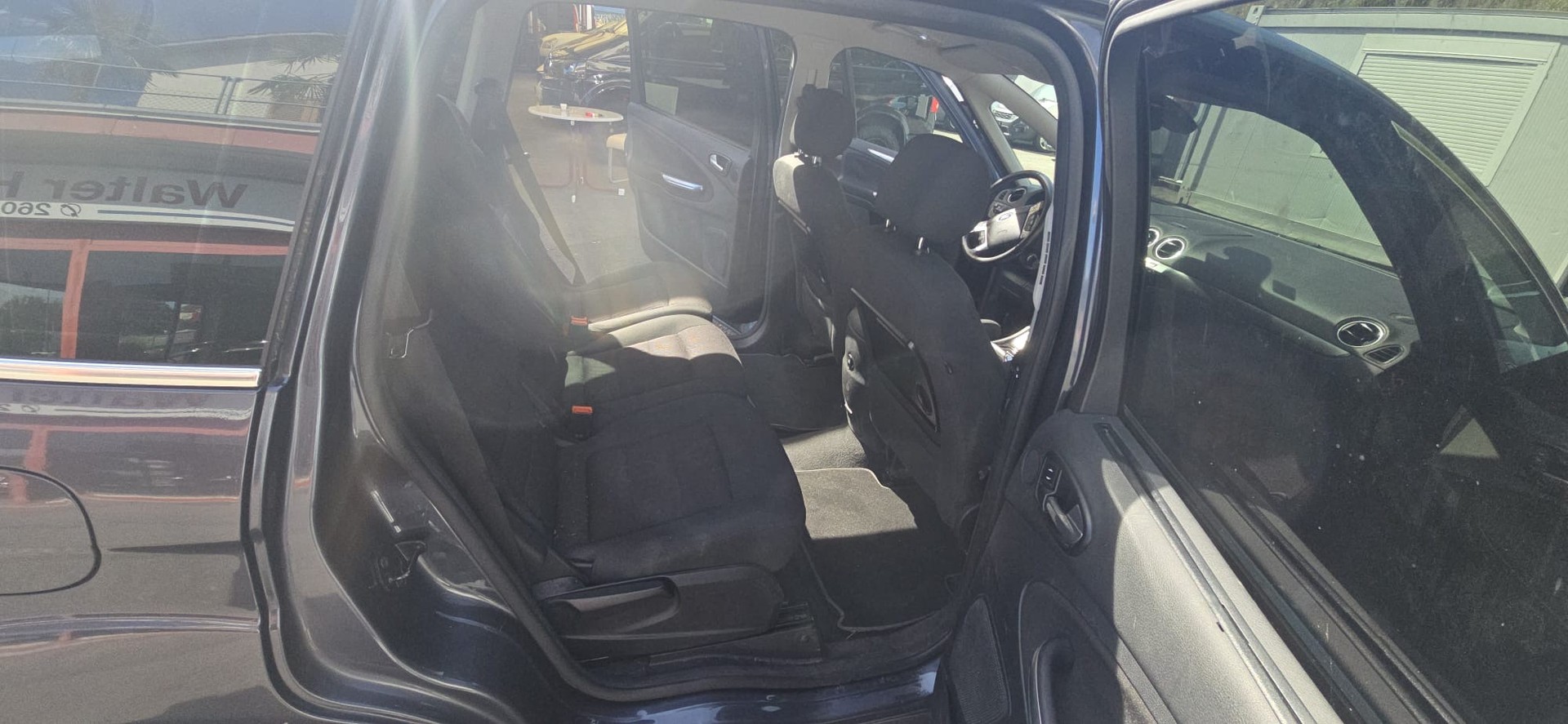 FORD S-Max 2.0 SCTi TitaniumS PowerShift-image-11