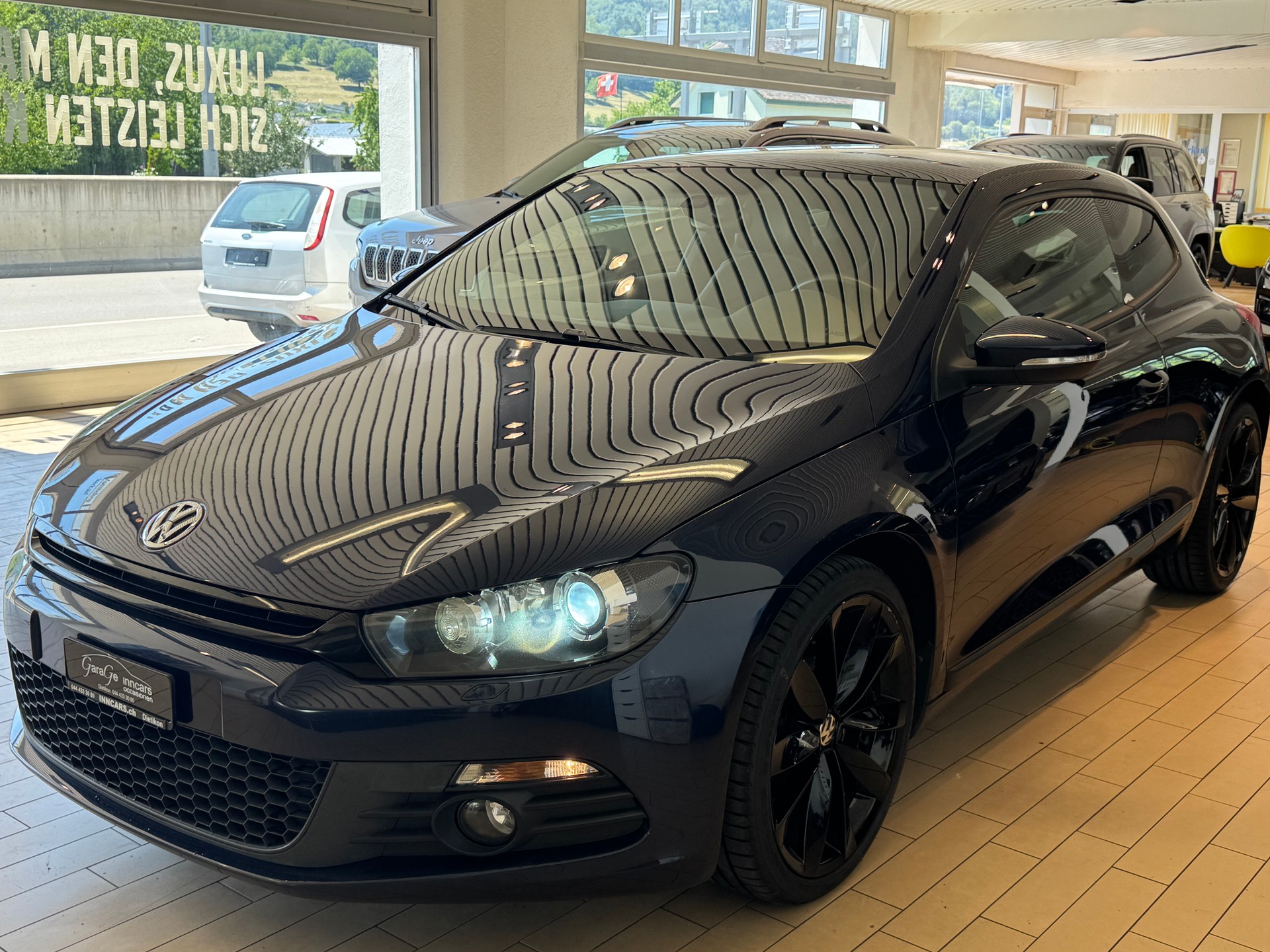 VW Scirocco 2.0 TSI Team DSG-image-1