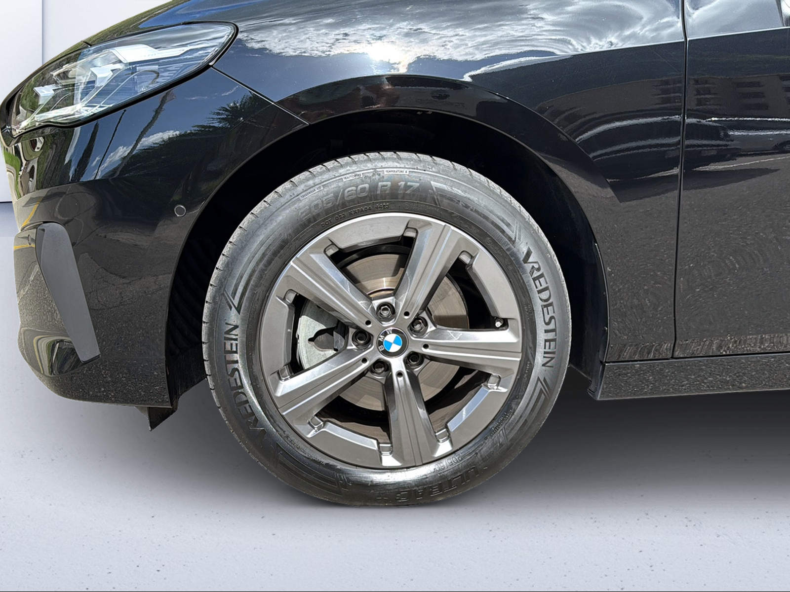 BMW 218i Active Tourer DKG-image-14