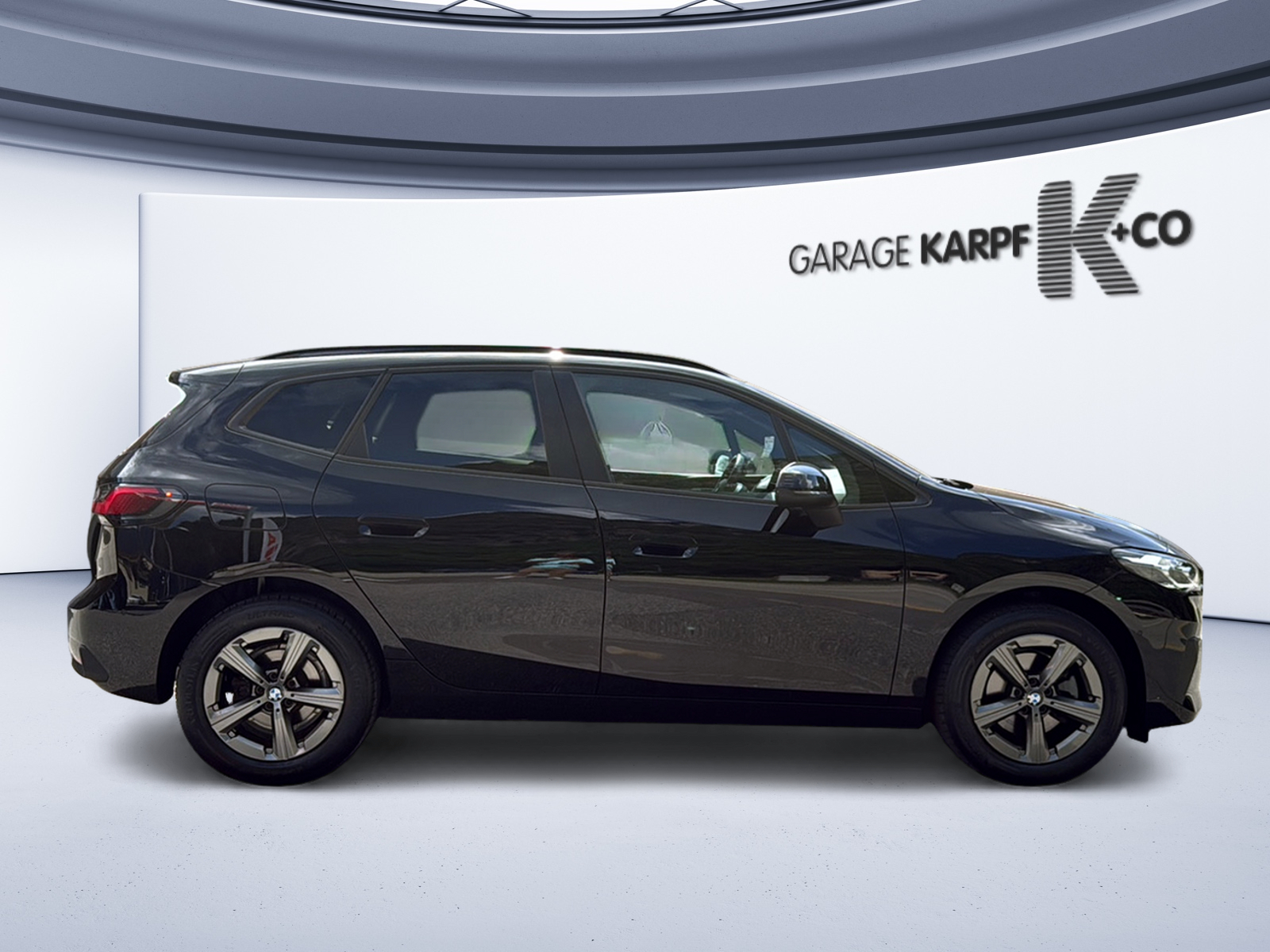 BMW 218i Active Tourer DKG-image-5