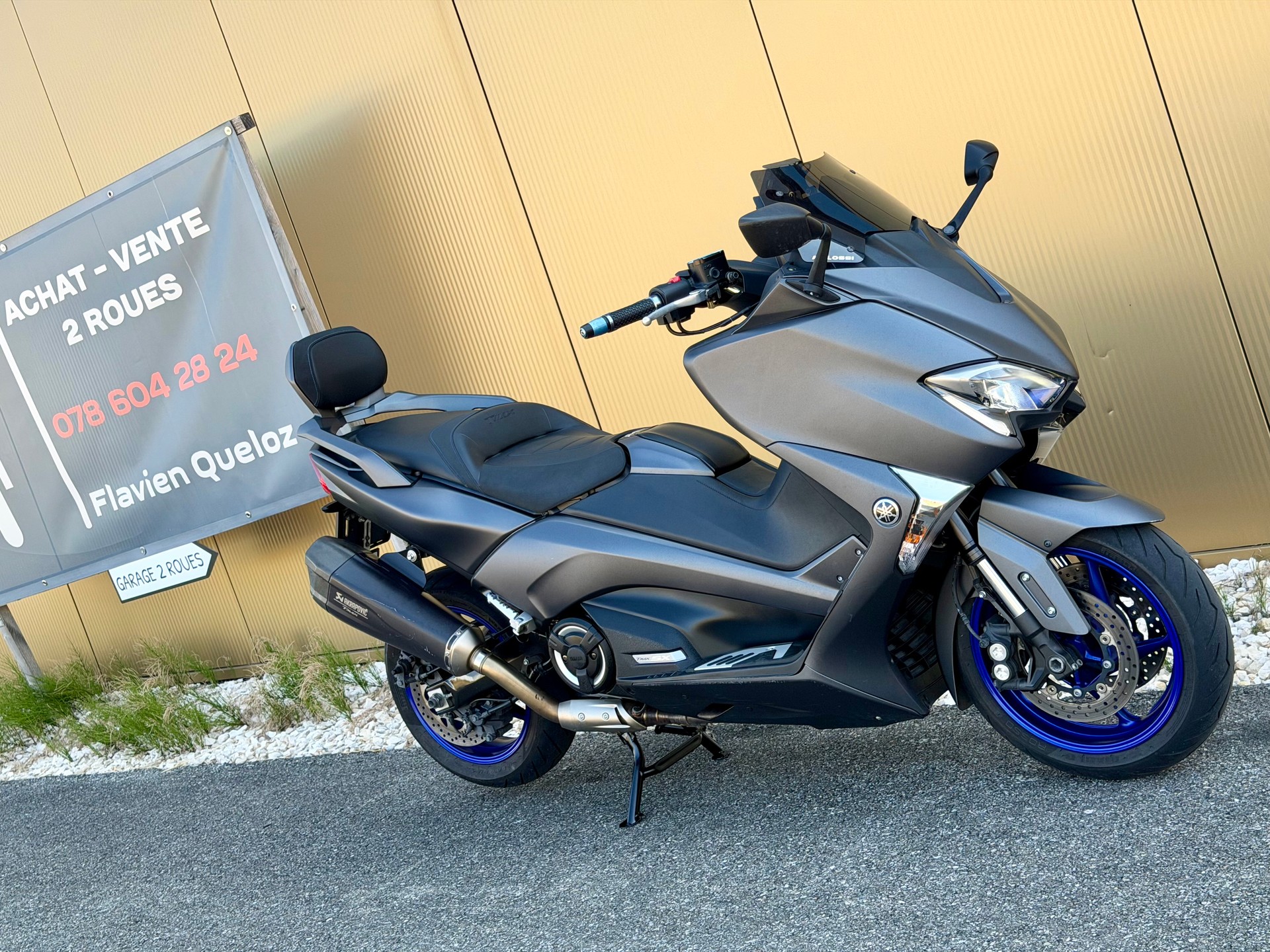 YAMAHA T-MAX XP 530 SX ABS-image-2