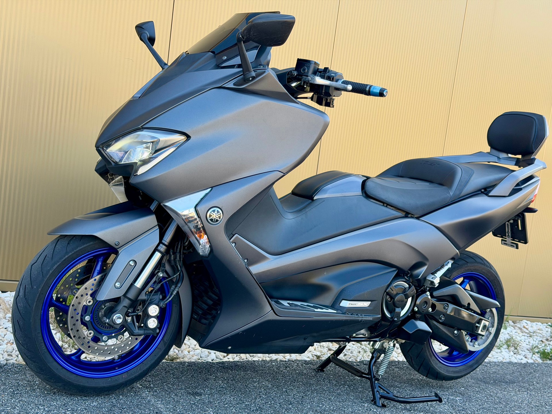 YAMAHA T-MAX XP 530 SX ABS-image-9