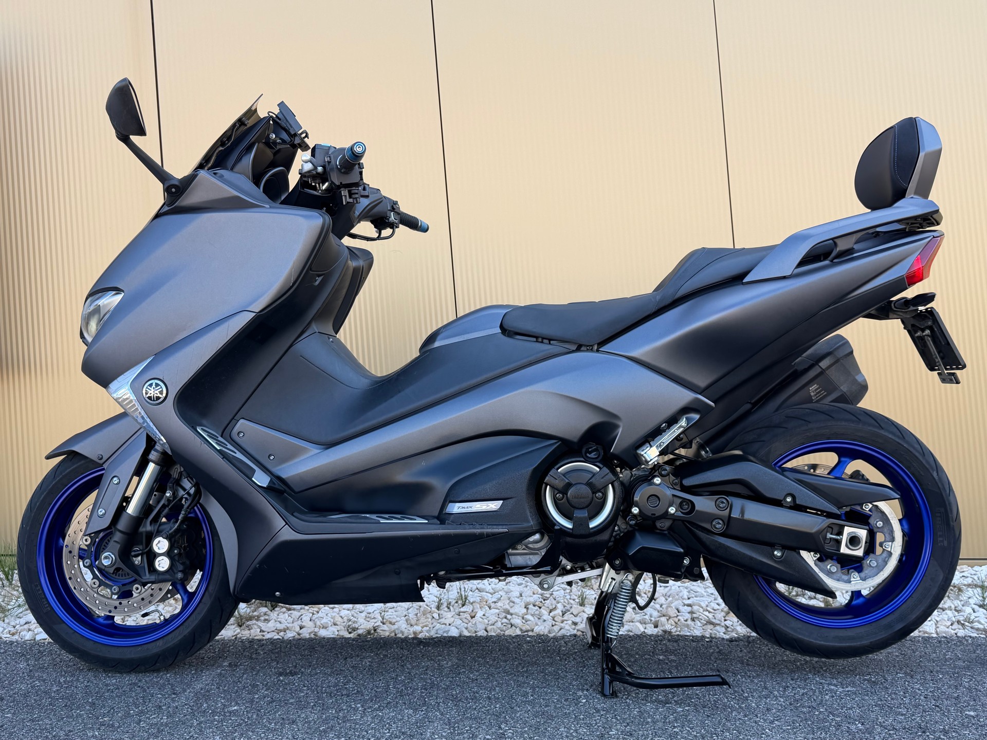 YAMAHA T-MAX XP 530 SX ABS-image-10