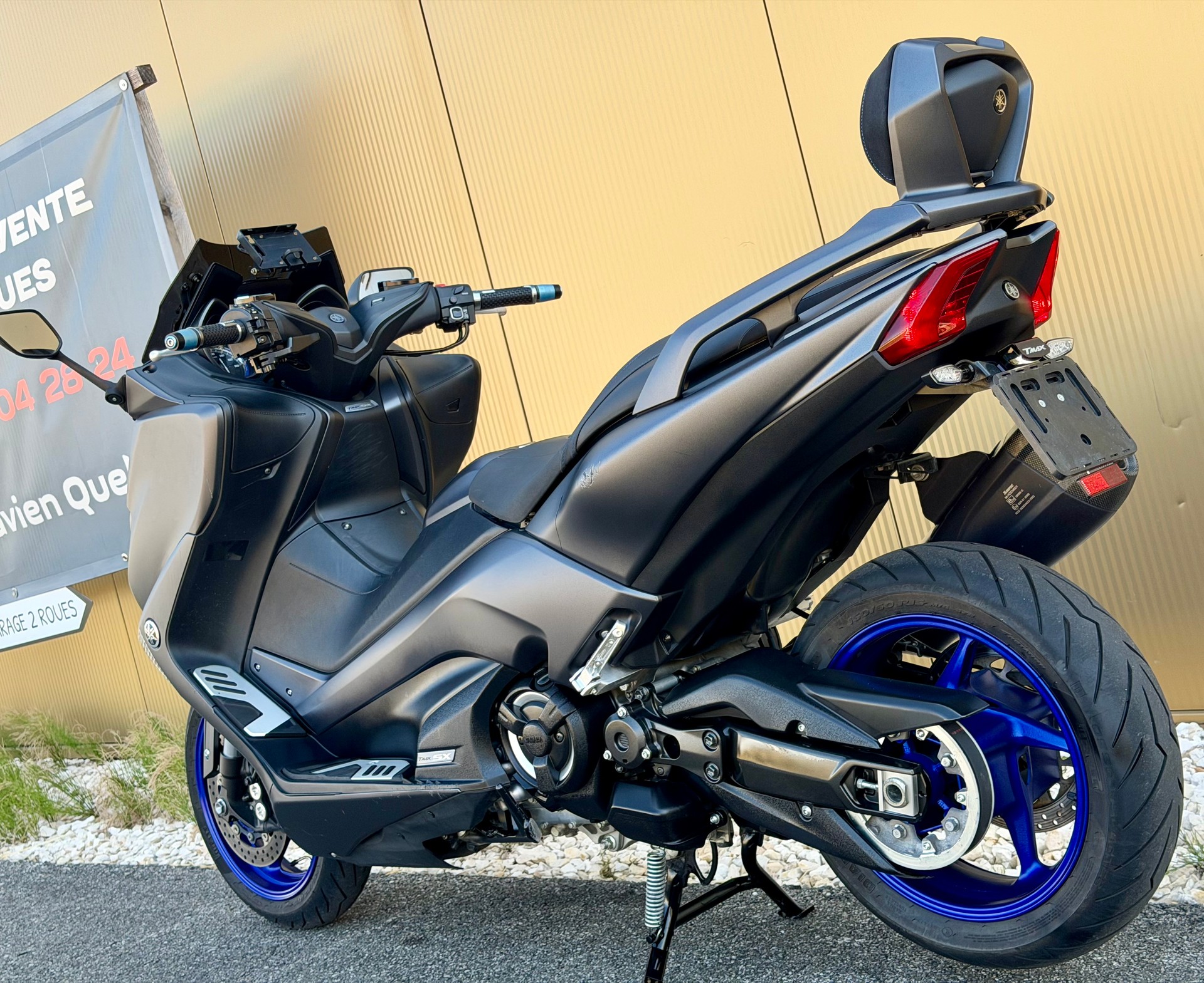 YAMAHA T-MAX XP 530 SX ABS-image-11