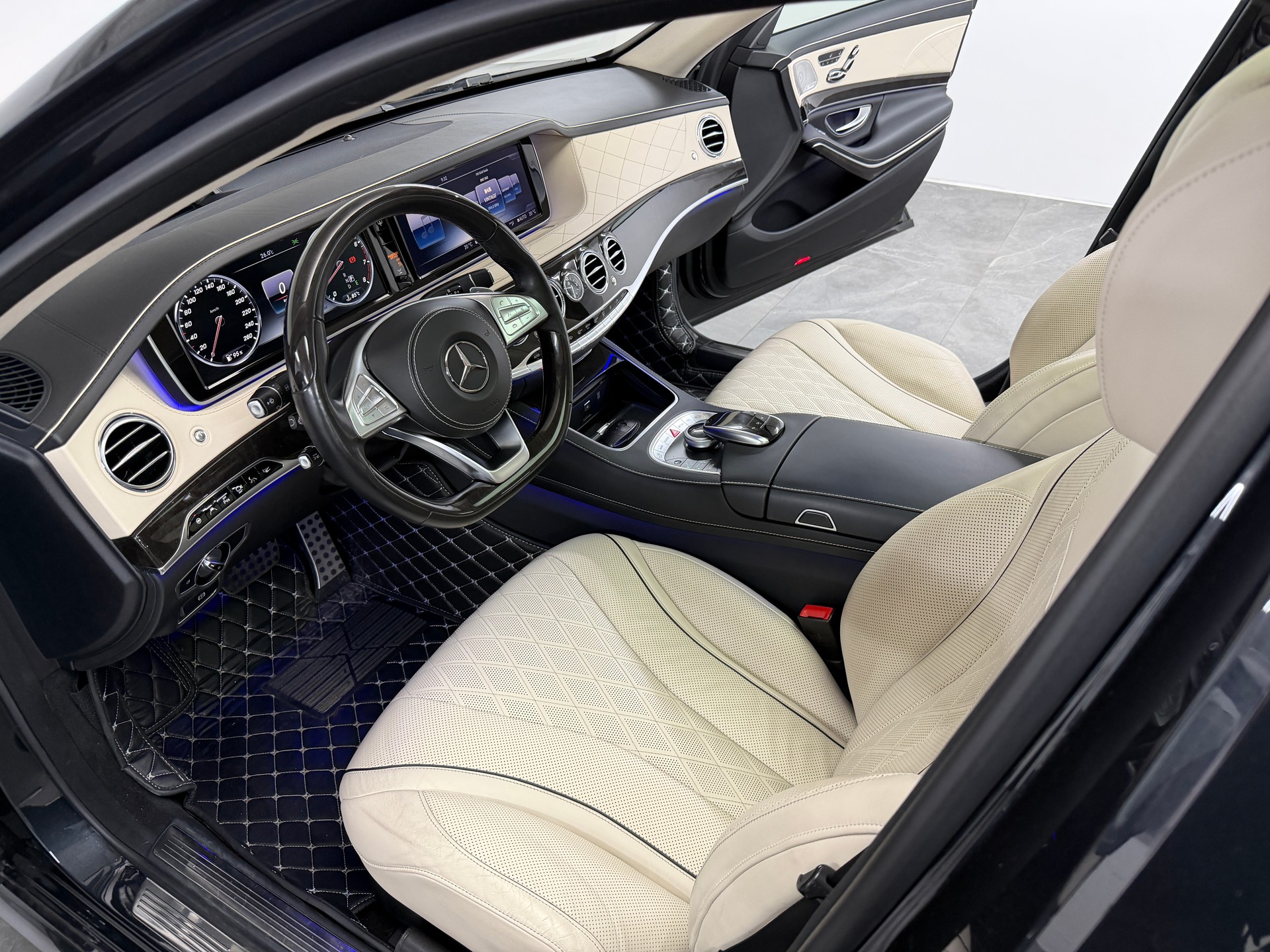 MERCEDES-BENZ S 500 Long AMG-Line magnetitschwarz 4Matic 9G-Tronic / 360° Kamera / Panoramadache / Keyless Go / Head-Up-Dispaly / Leder /-image-6