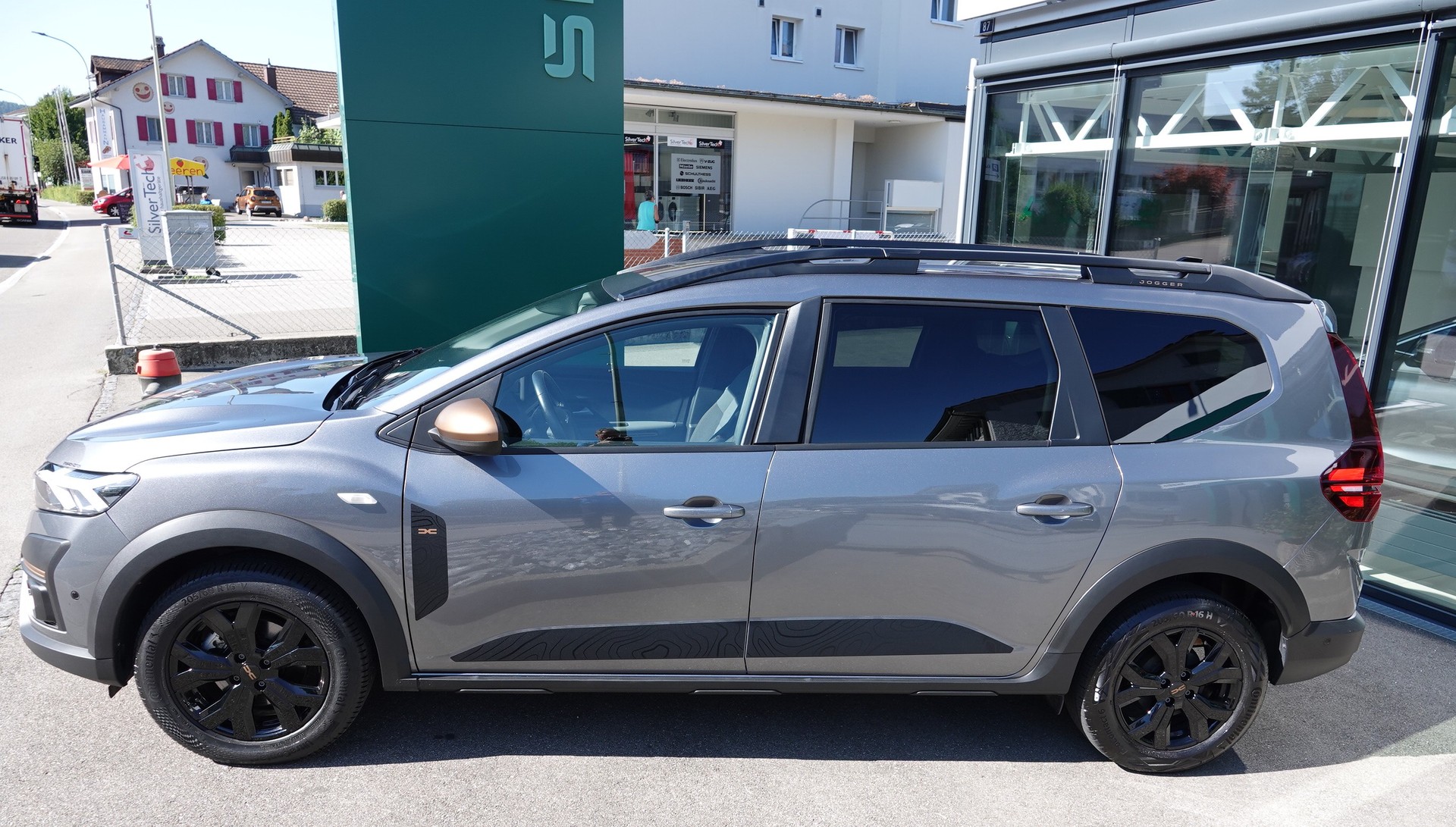 DACIA Jogger 1.6 Hybrid Extreme-image-4