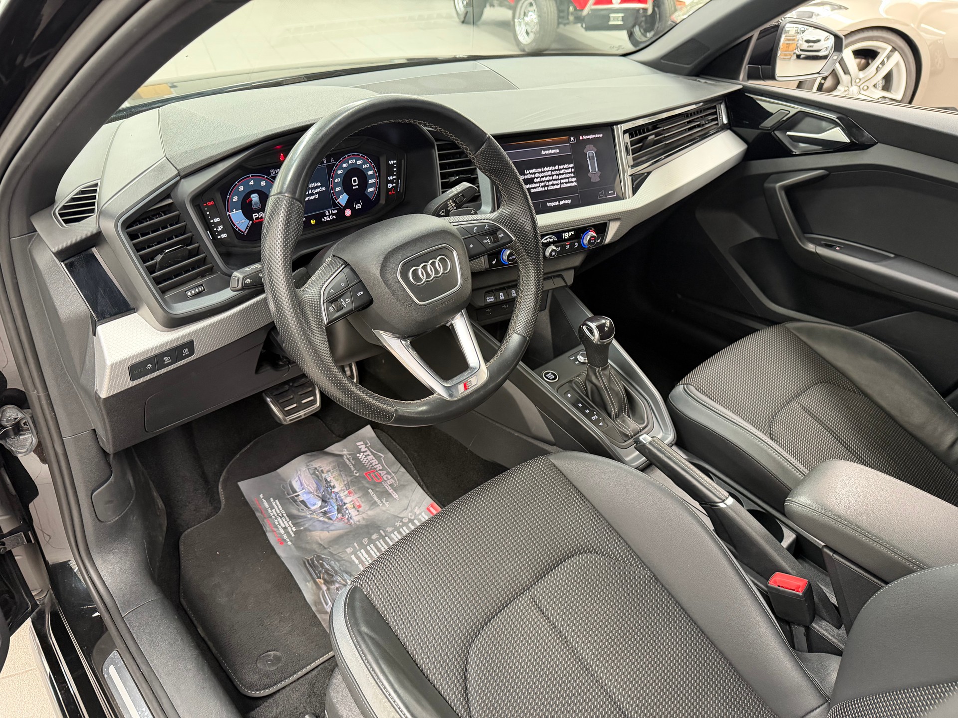 AUDI A1 Sportback 35 TFSI S Line S-tronic-image-5