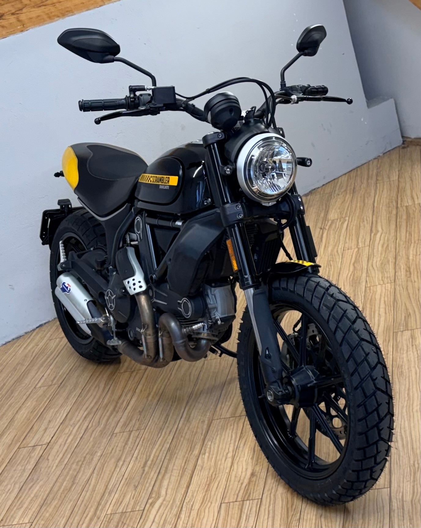 DUCATI Scrambler 800 Full Throttle (35kW)-image-0
