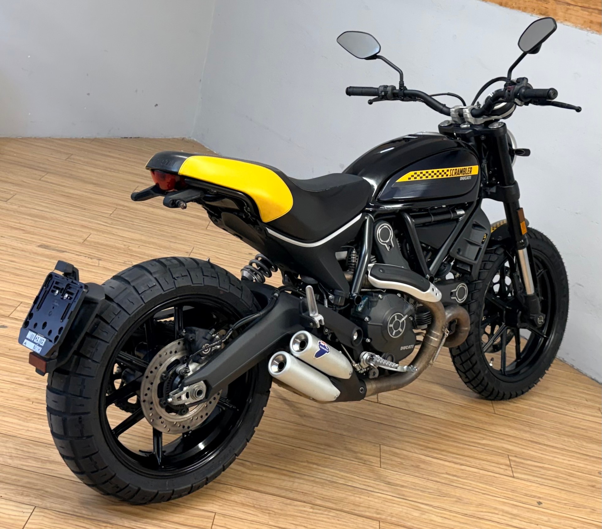 DUCATI Scrambler 800 Full Throttle (35kW)-image-2