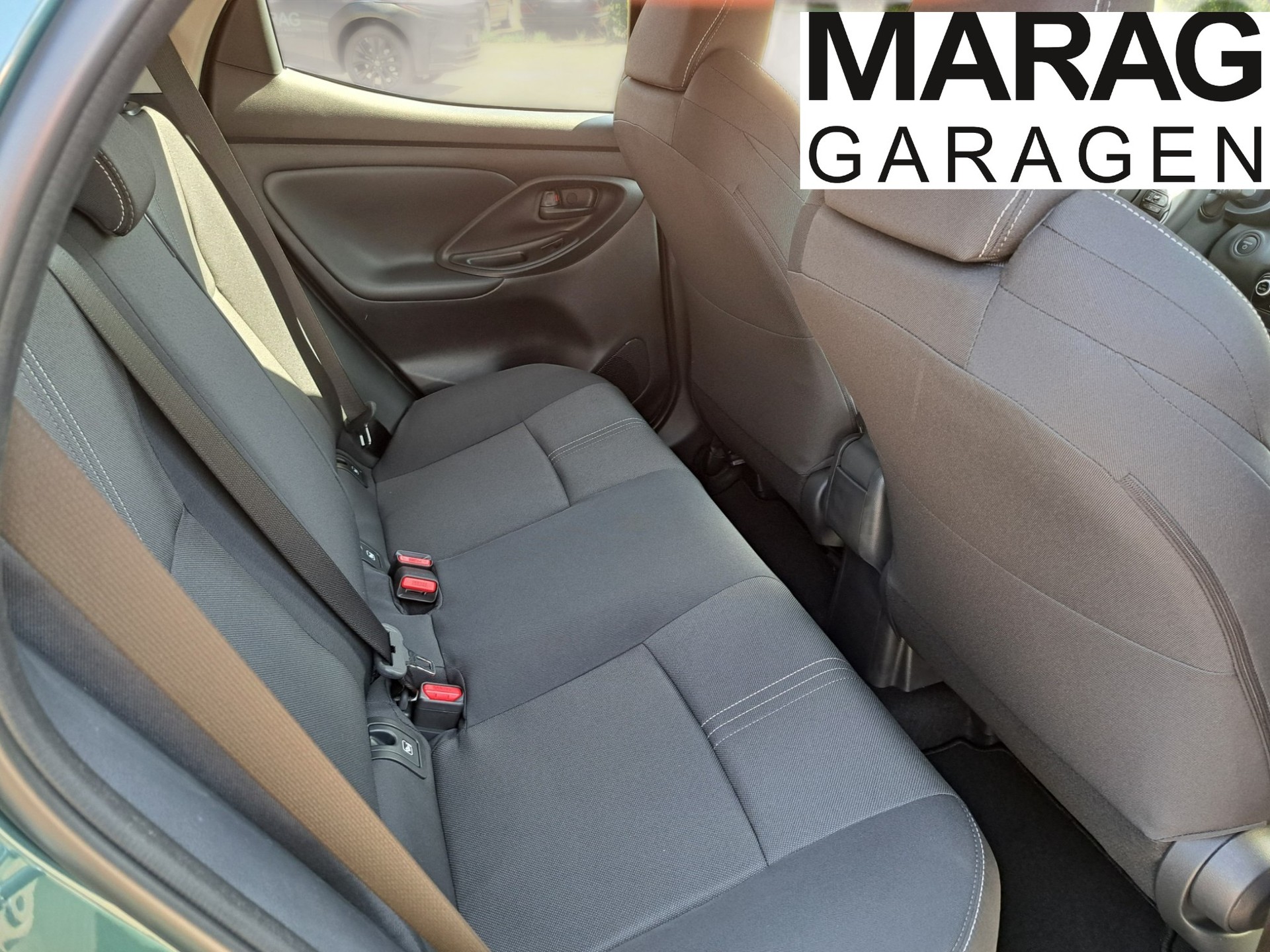 TOYOTA Yaris 1.5 Trend e-CVT-image-5