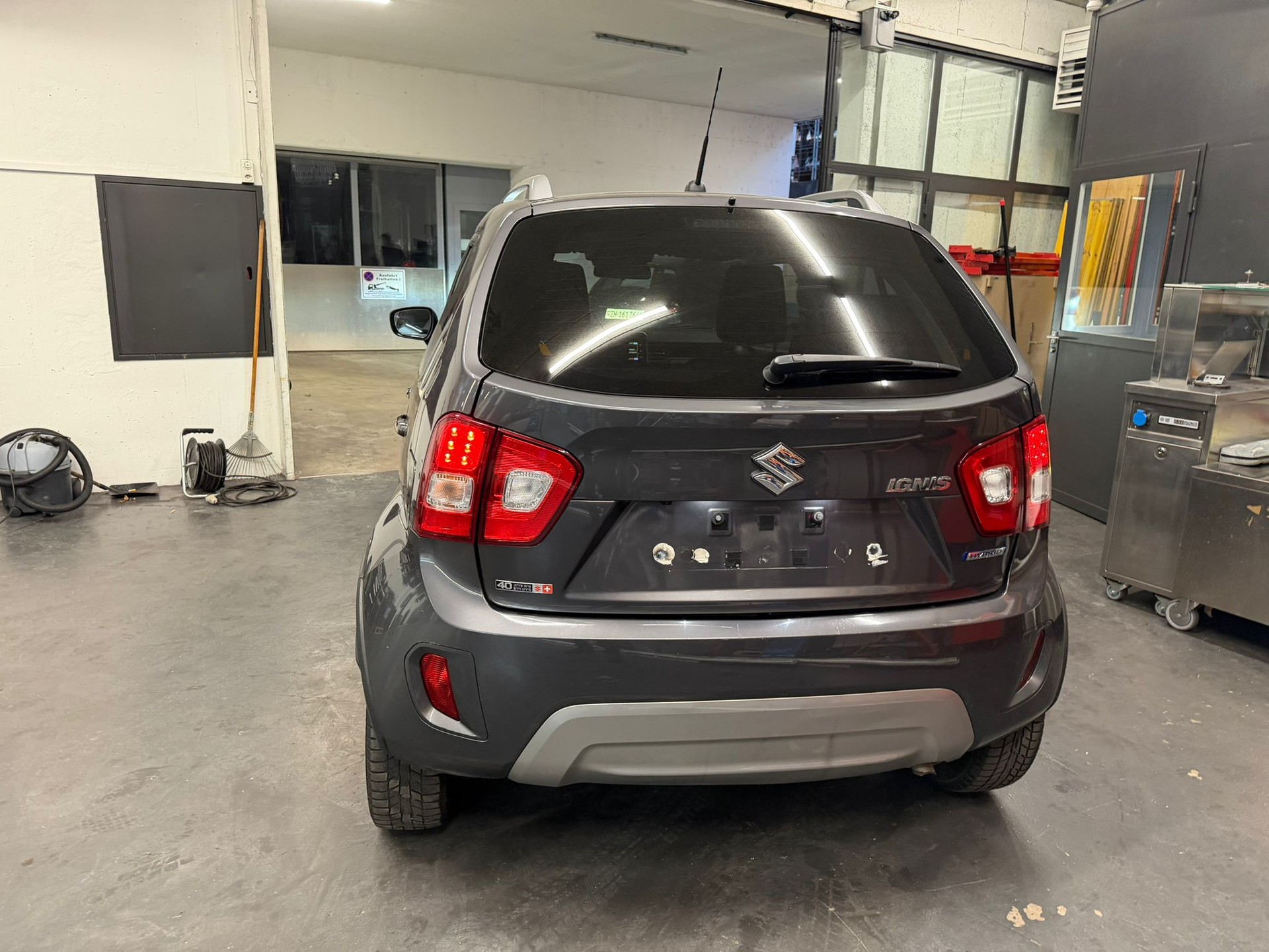 SUZUKI Ignis 1.2i Generation Top Hybrid-showroom-element-2